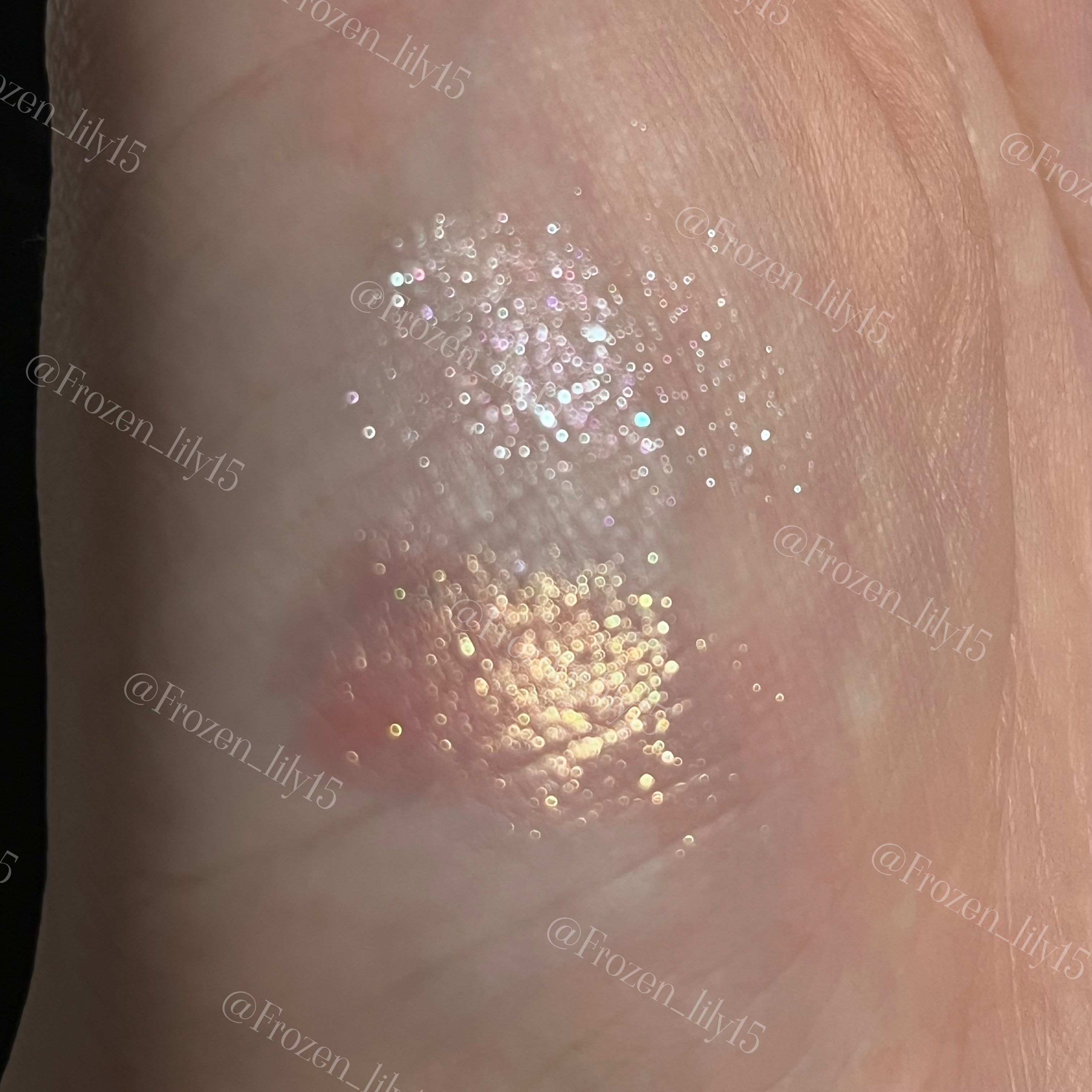 エレクトリックショックアイズ /KATE/アイシャドウパレットを使ったクチコミ（2枚目）