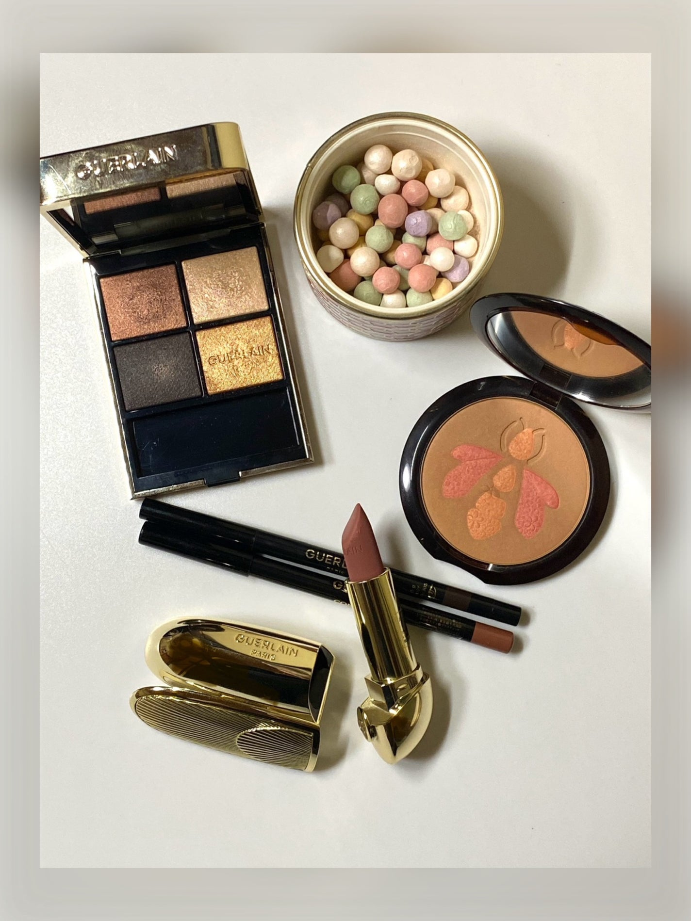 メテオリット ビーユ/GUERLAIN/フェイスパウダーを使ったクチコミ(2枚目)