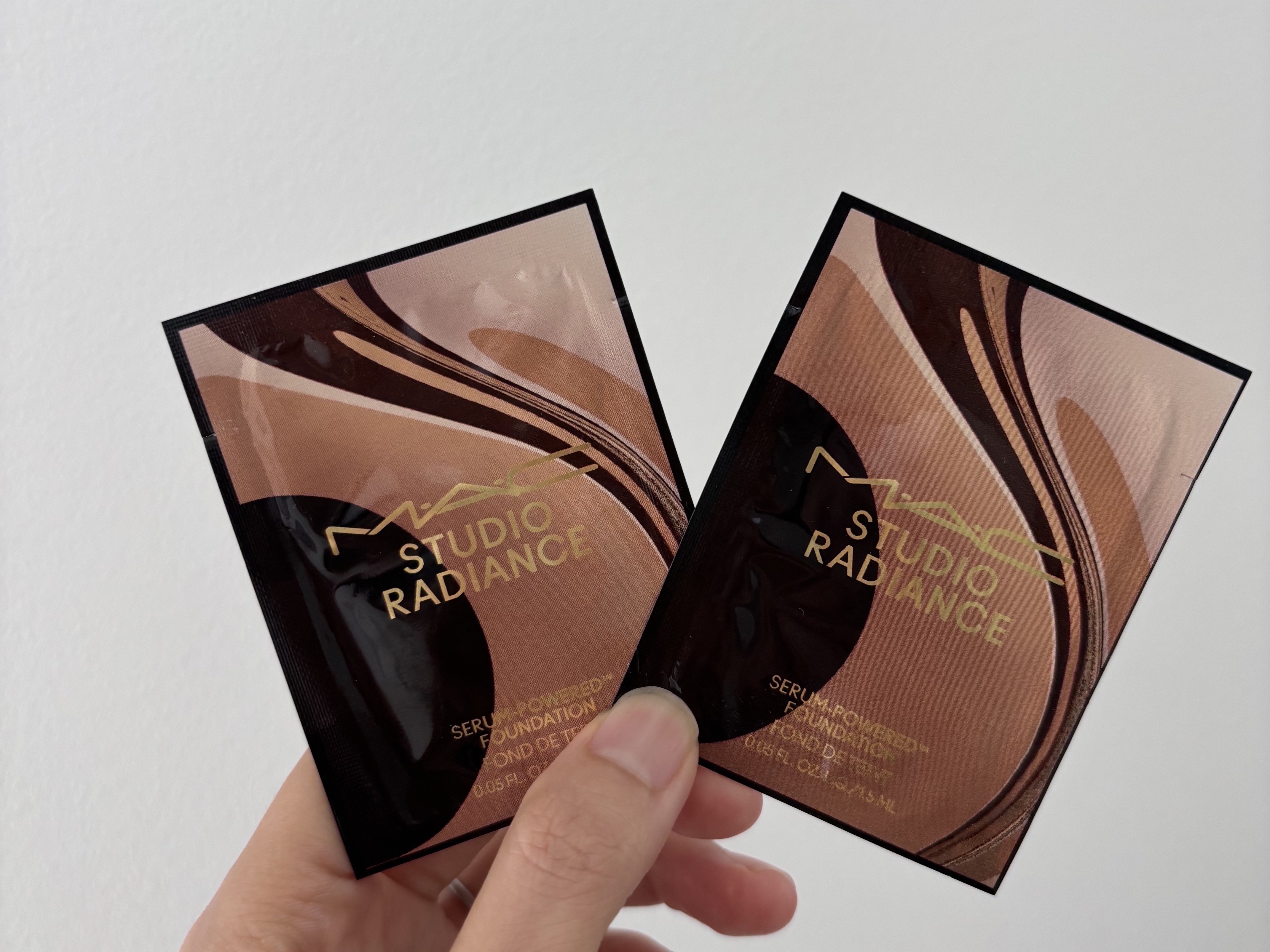 スタジオ ラディアンス セラム ファンデーション/M・A・C/リキッドファンデーションを使ったクチコミ（1枚目）