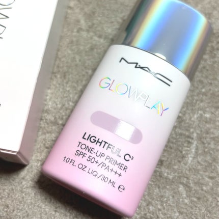 グロー プレイ ライトフル C3 トーン アップ プライマー SPF 50+/M・A・C/化粧下地を使ったクチコミ(2枚目)