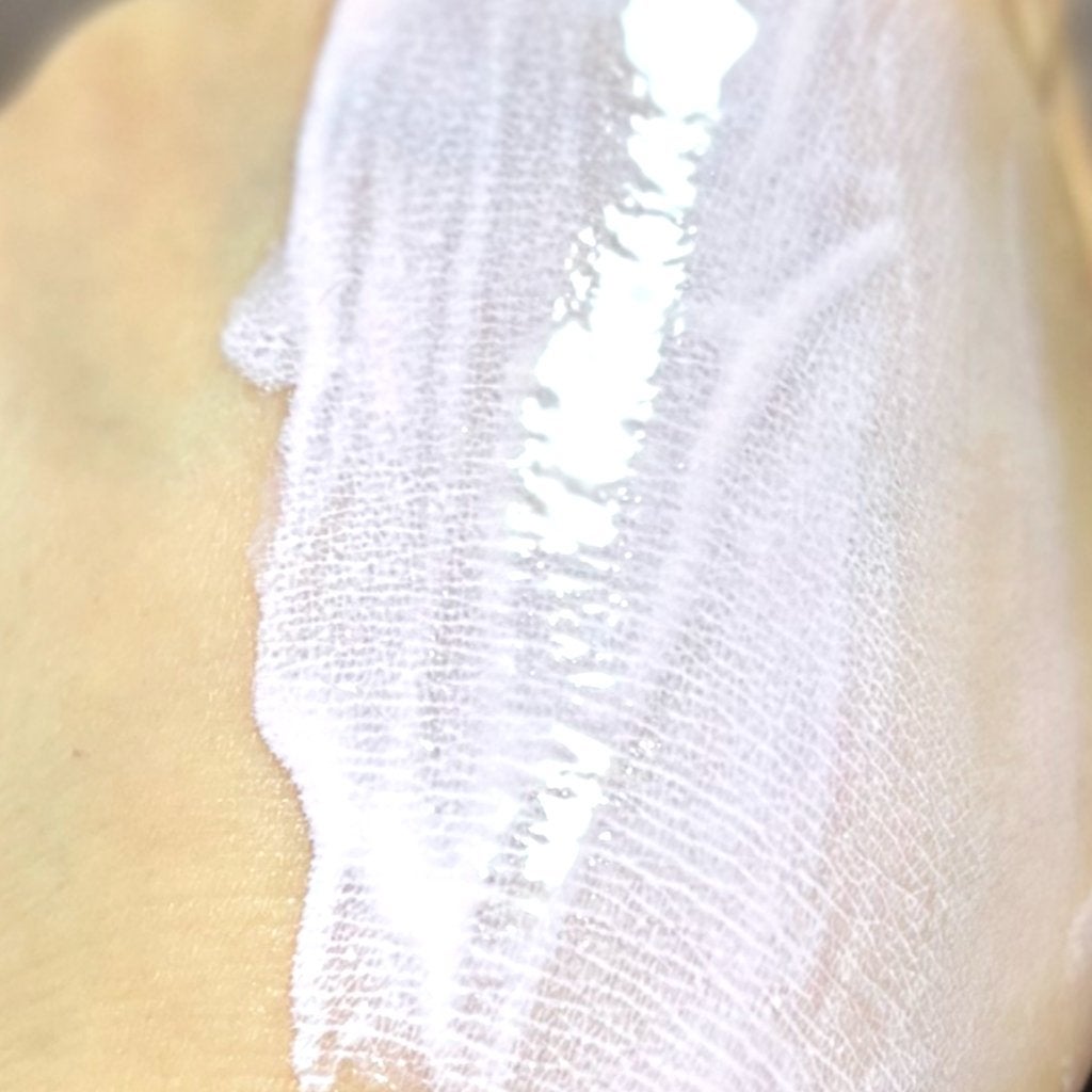 グロー プレイ ライトフル C3 トーン アップ プライマー SPF 50+/M・A・C/化粧下地を使ったクチコミ(4枚目)