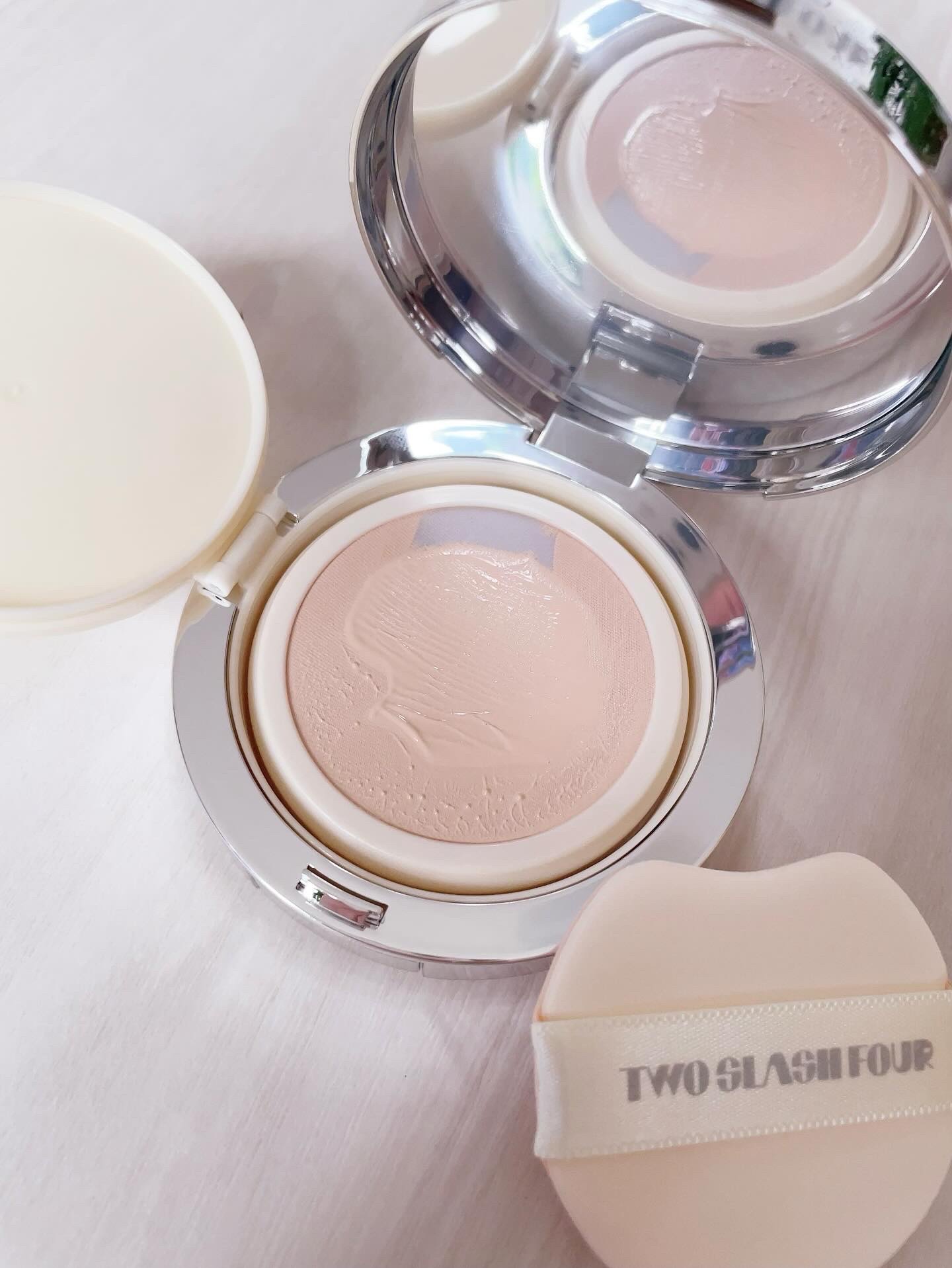 エンジェリックサテンクッション/TWO SLASH FOUR/クッションファンデーションを使ったクチコミ（2枚目）