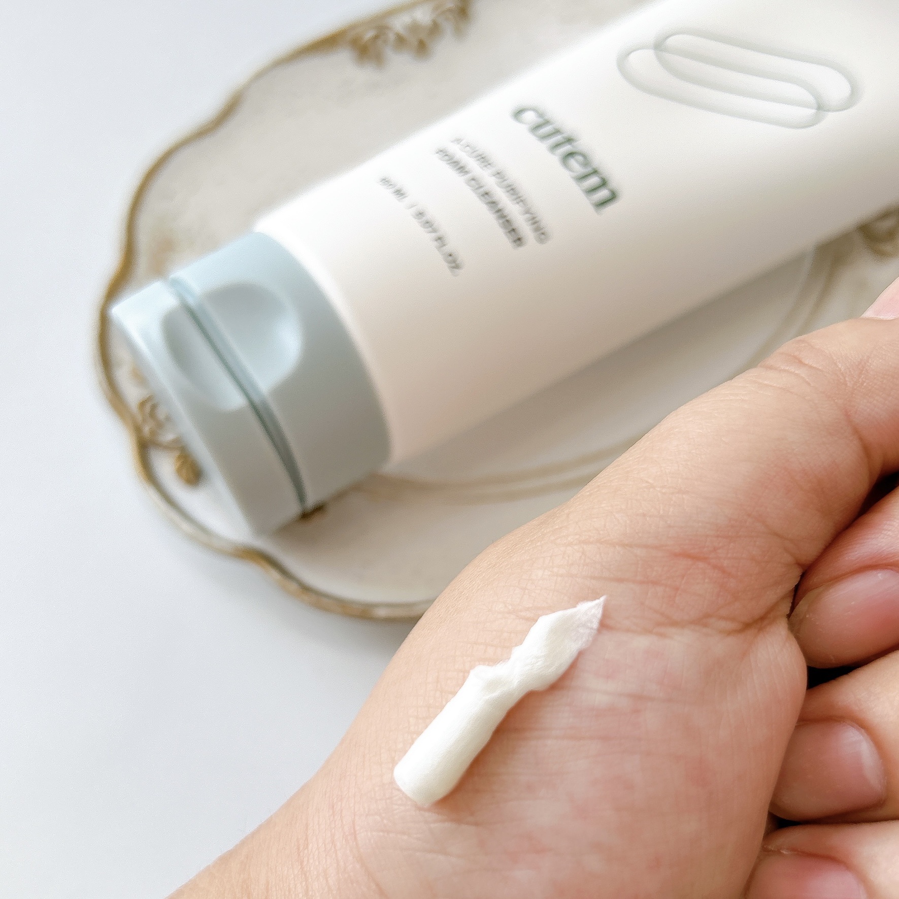 エーキュアピュリファイングフォームクレンザー/cutem/洗顔フォームを使ったクチコミ（2枚目）