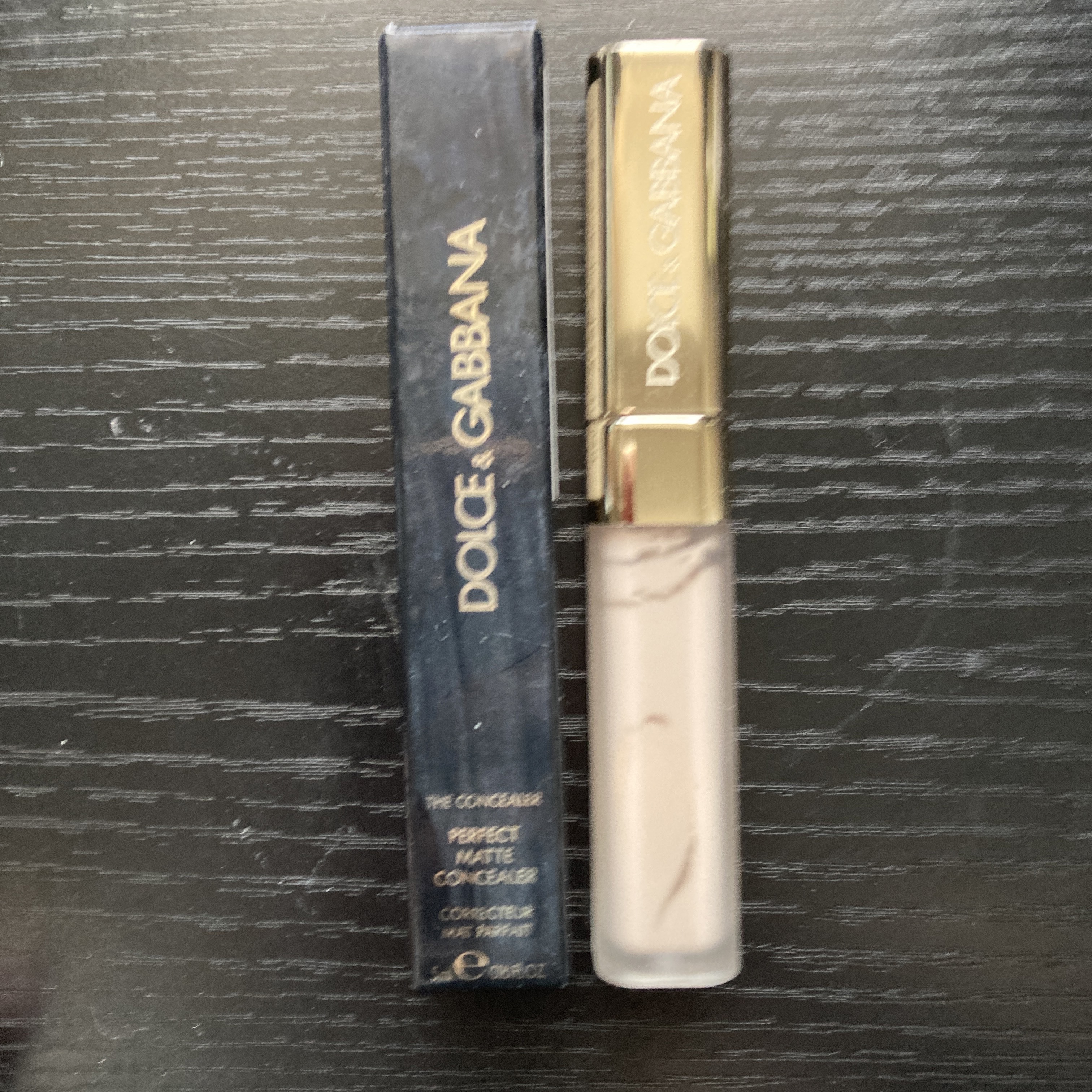 ミレニアルスキン オンザグロウロングウェアコンシーラー/DOLCE&GABBANA BEAUTY/リキッドコンシーラーを使ったクチコミ（3枚目）