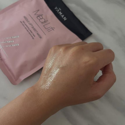 waco on LIPS 「ヤーマンメディリフトニードルリフトシートマスク1枚でハリ・ツヤ..」(6枚目)