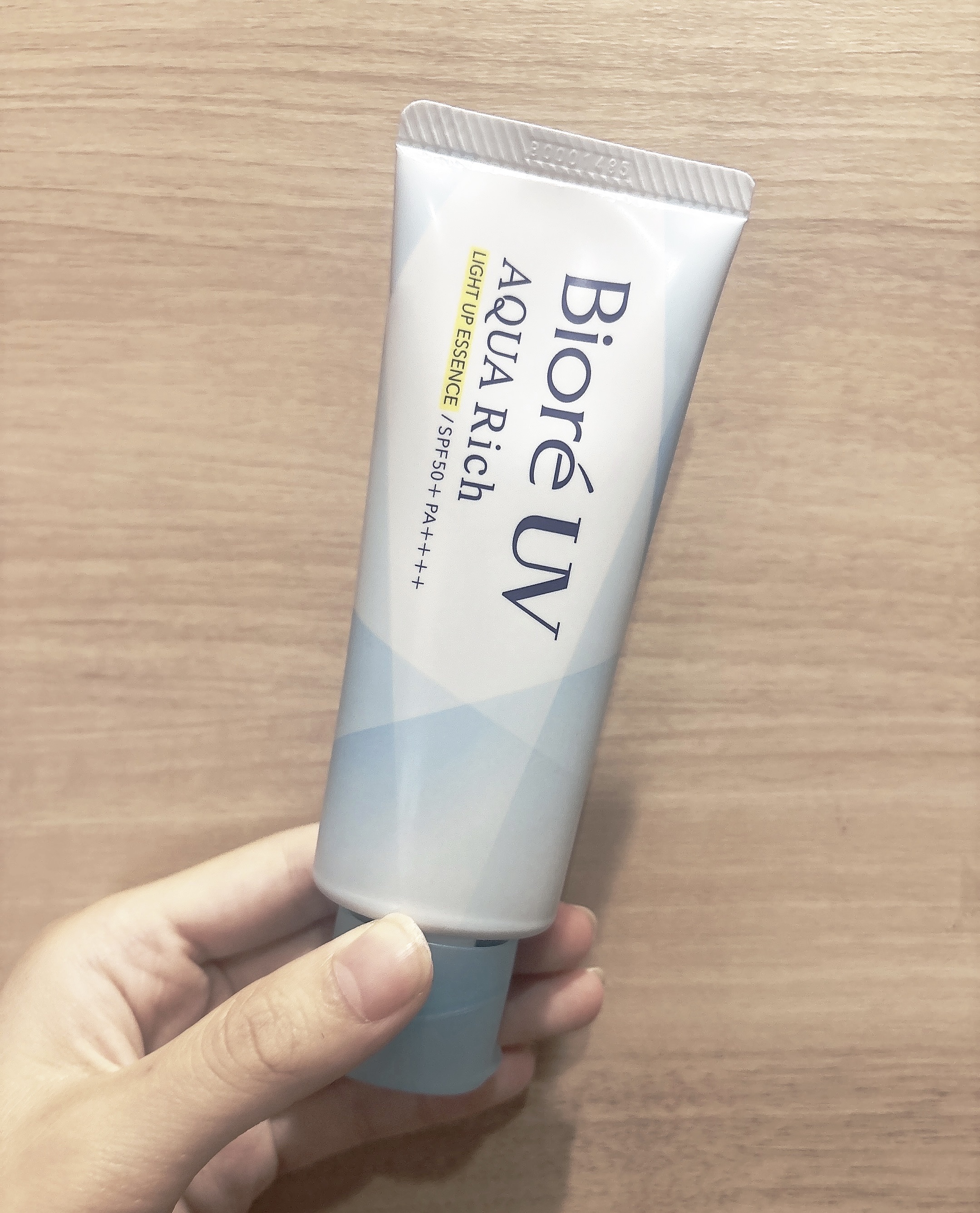 ビオレUV アクアリッチ ライトアップエッセンス 70g/ビオレ/日焼け止めクリームを使ったクチコミ（3枚目）