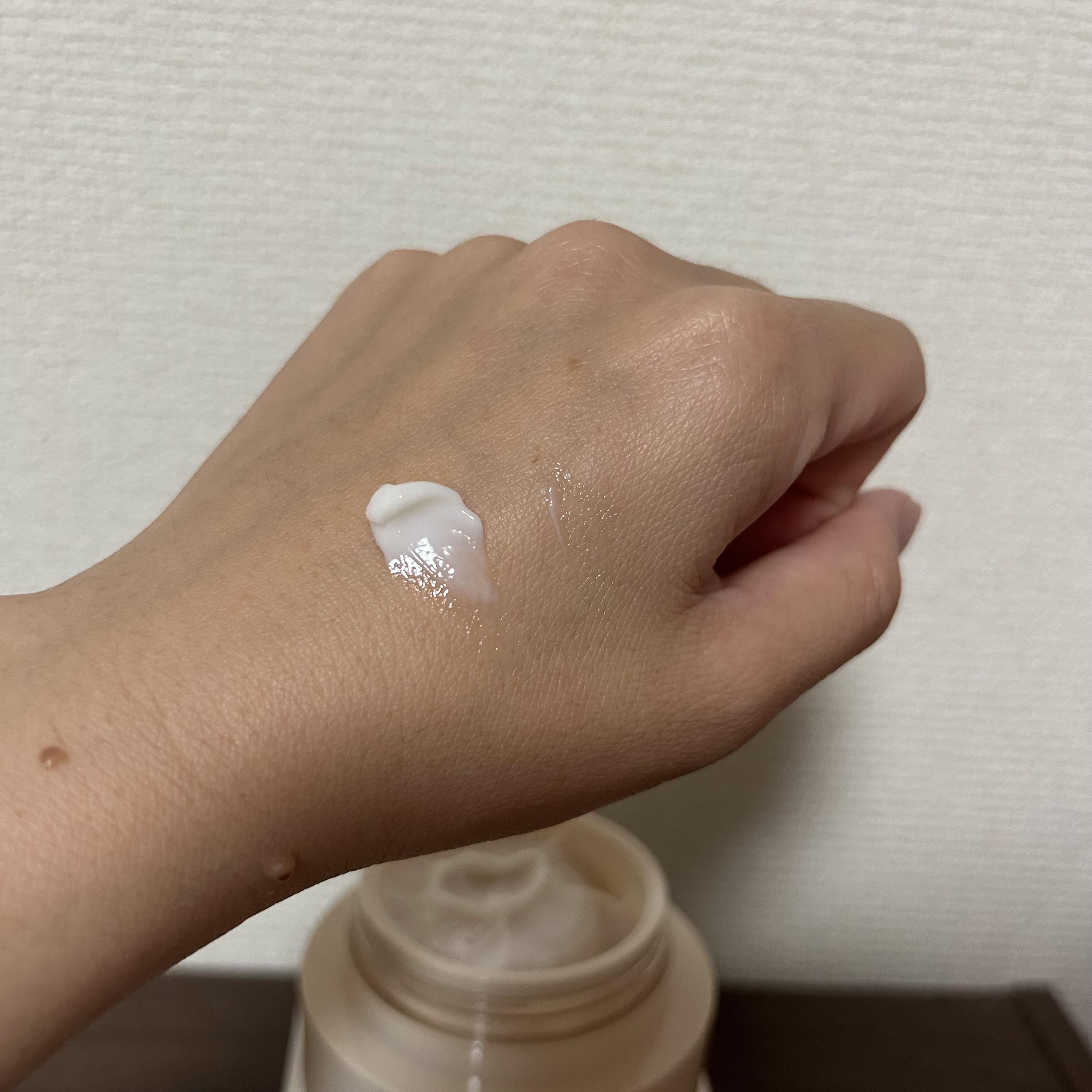 スネイルソリューションクリーム/ネイチャーリパブリック/フェイスクリームを使ったクチコミ（3枚目）