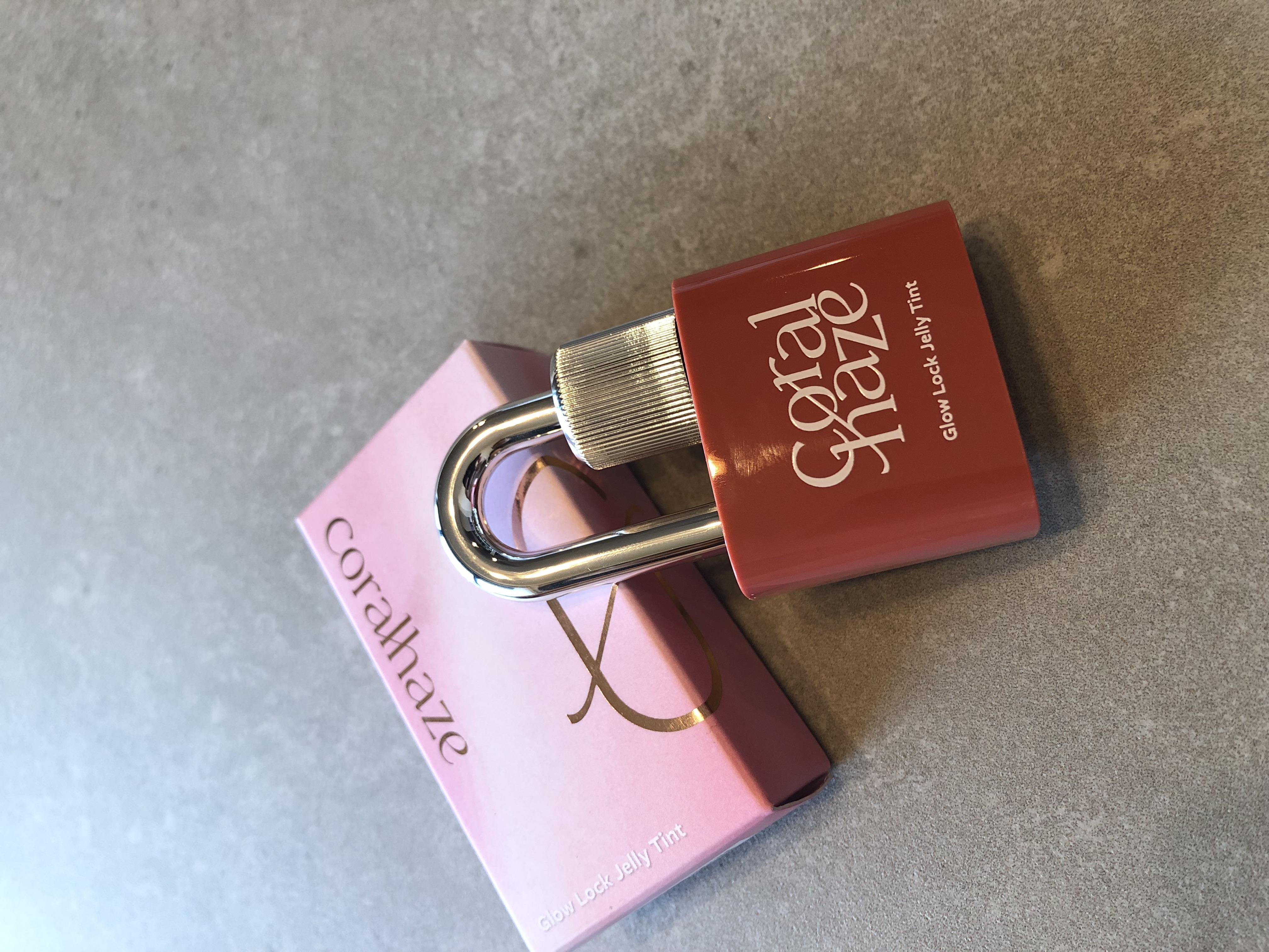グロウロックゼリーティント 110 チリング/Coralhaze/リップティントを使ったクチコミ（1枚目）
