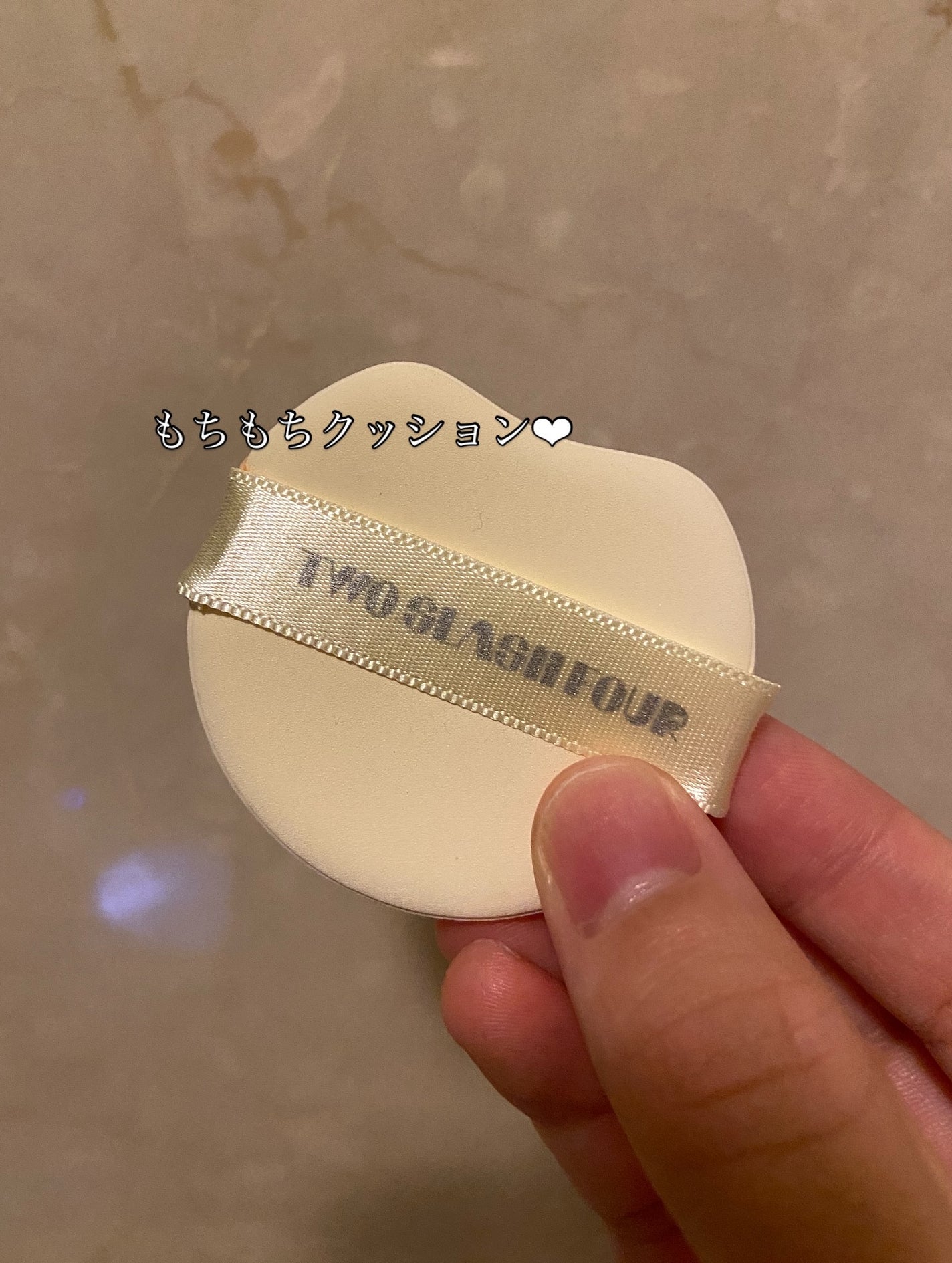 ANGELIC SATIN CUSHION/TWO SLASH FOUR/クッションファンデーションを使ったクチコミ(3枚目)