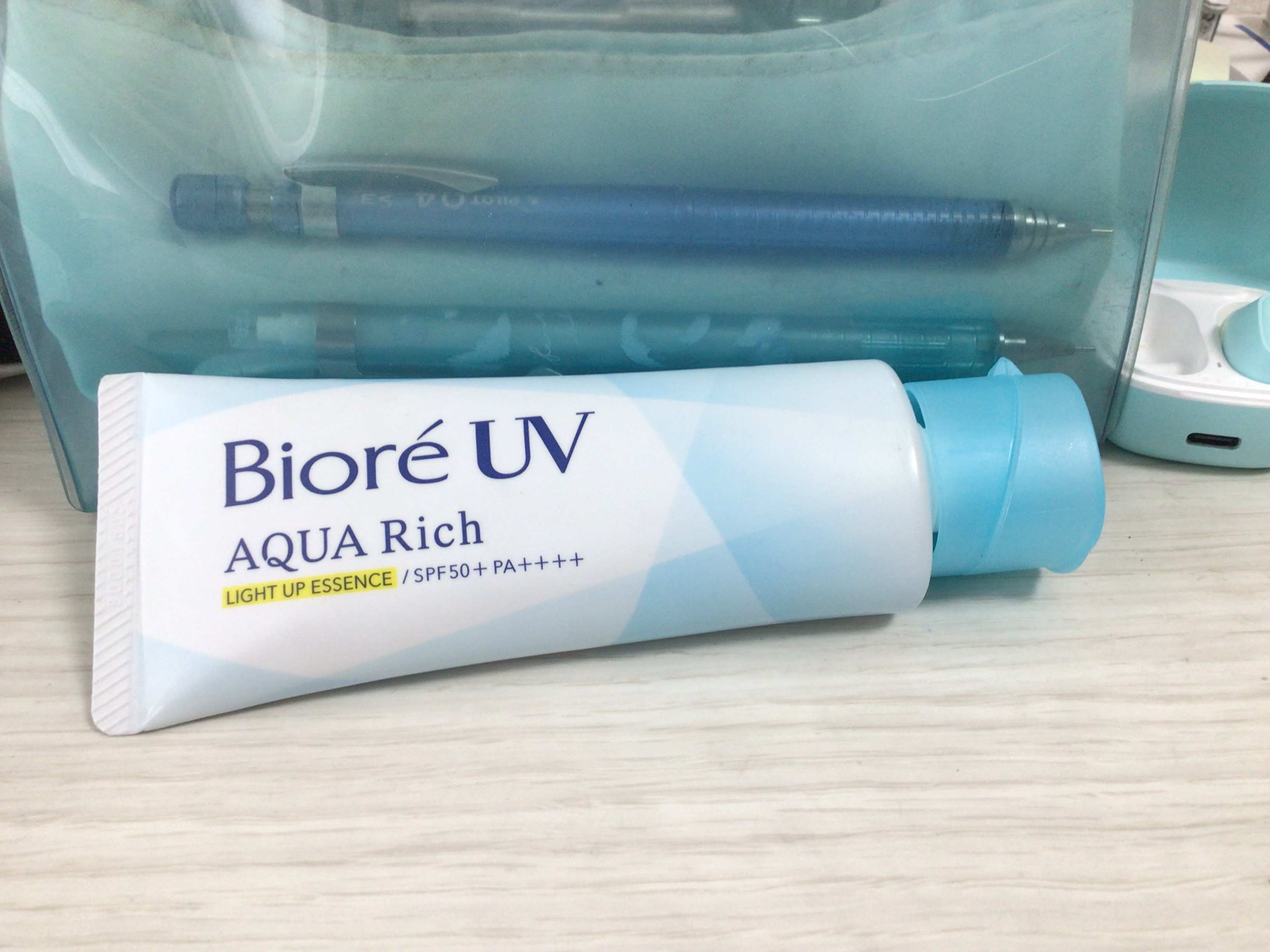 ビオレUV アクアリッチ ライトアップエッセンス 70g/ビオレ/日焼け止めクリームを使ったクチコミ（1枚目）