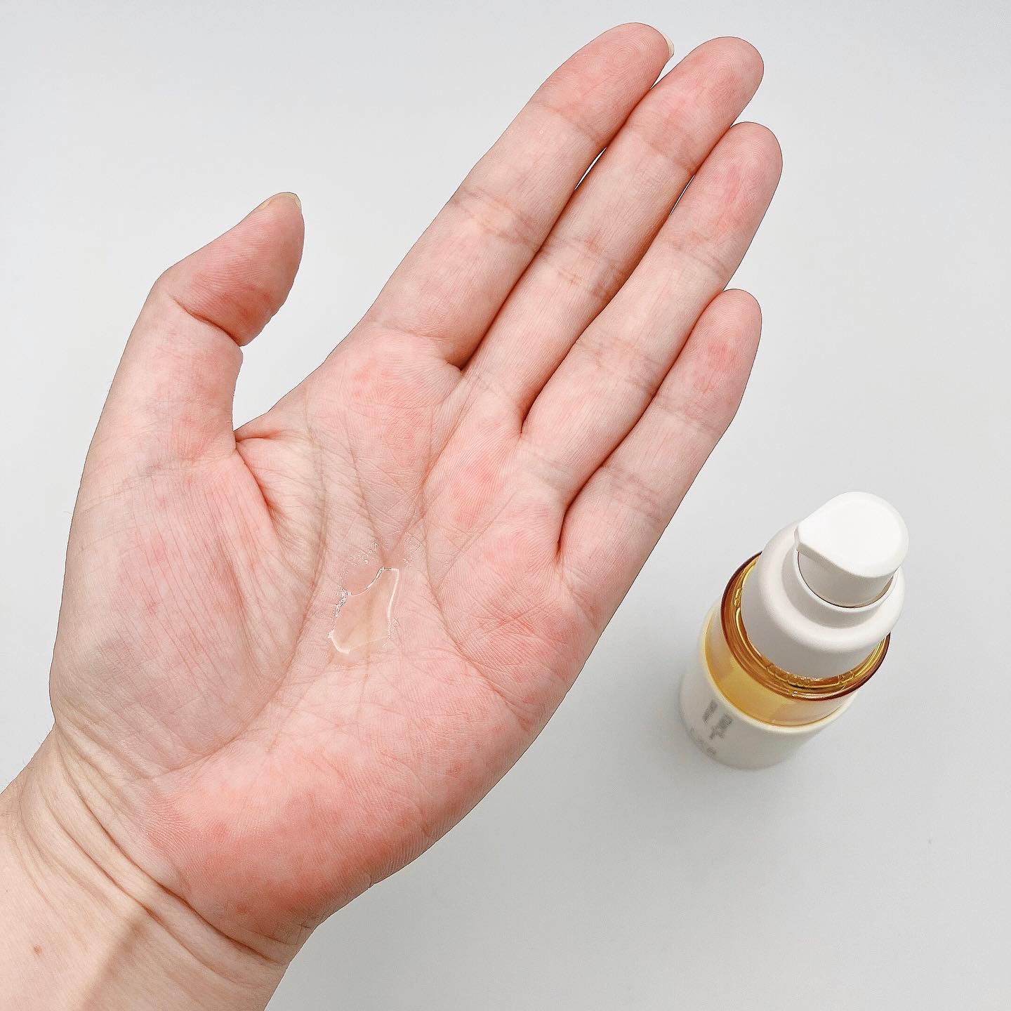 V エッセンス/unlabel/美容液を使ったクチコミ（3枚目）