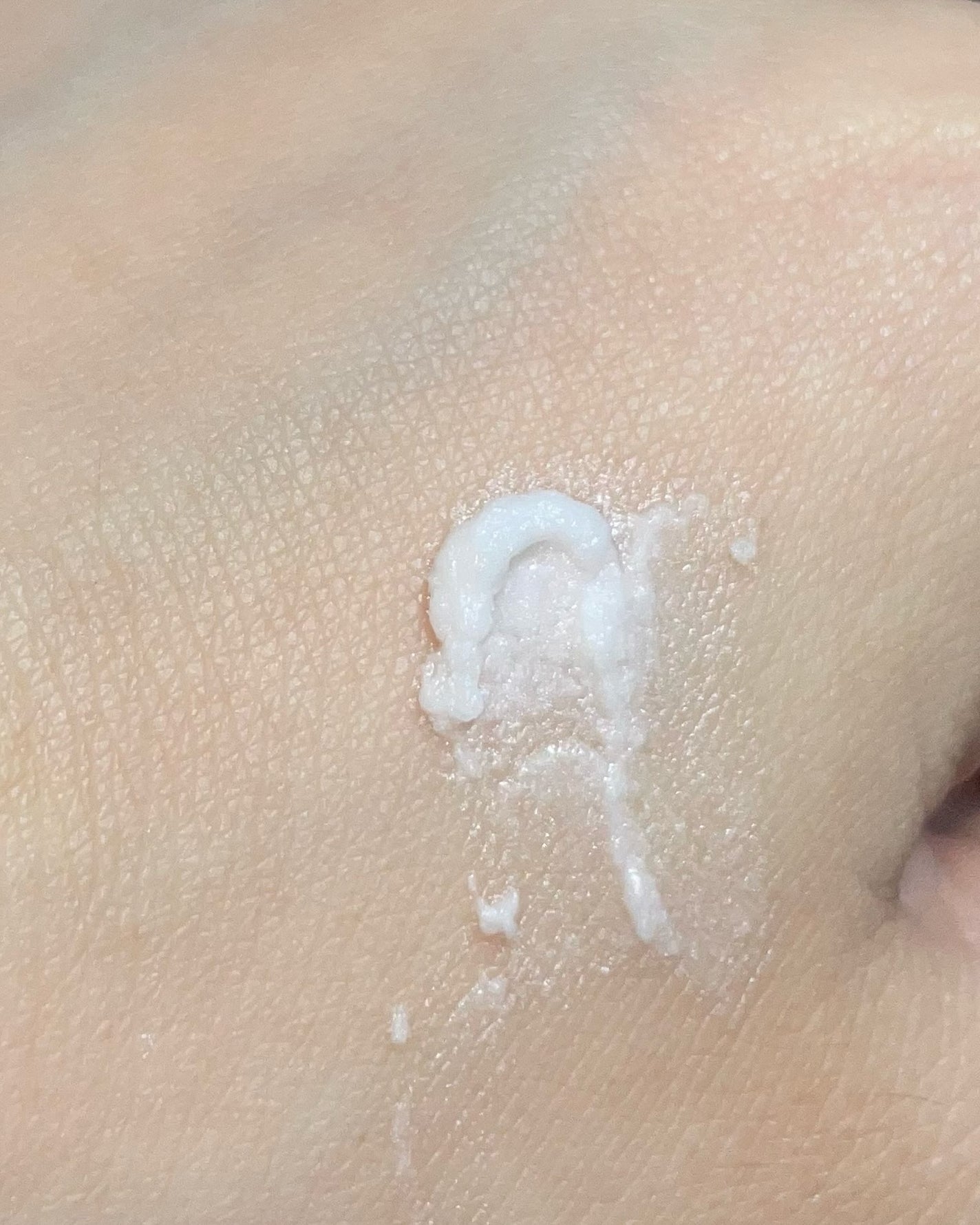 エクトイン ファーミング バンド クリーム/Differ&Deeper/フェイスクリームを使ったクチコミ(4枚目)