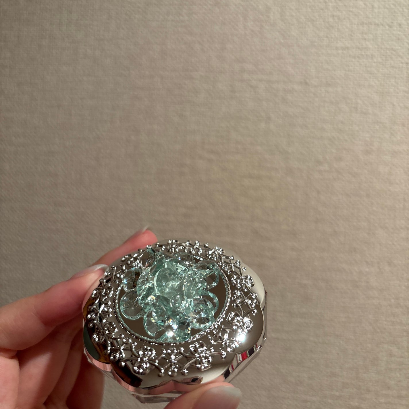 ジルスチュアート クリスタルブルーム ペタルクチュールアイズ デュオ/JILL STUART/アイシャドウパレットを使ったクチコミ(2枚目)