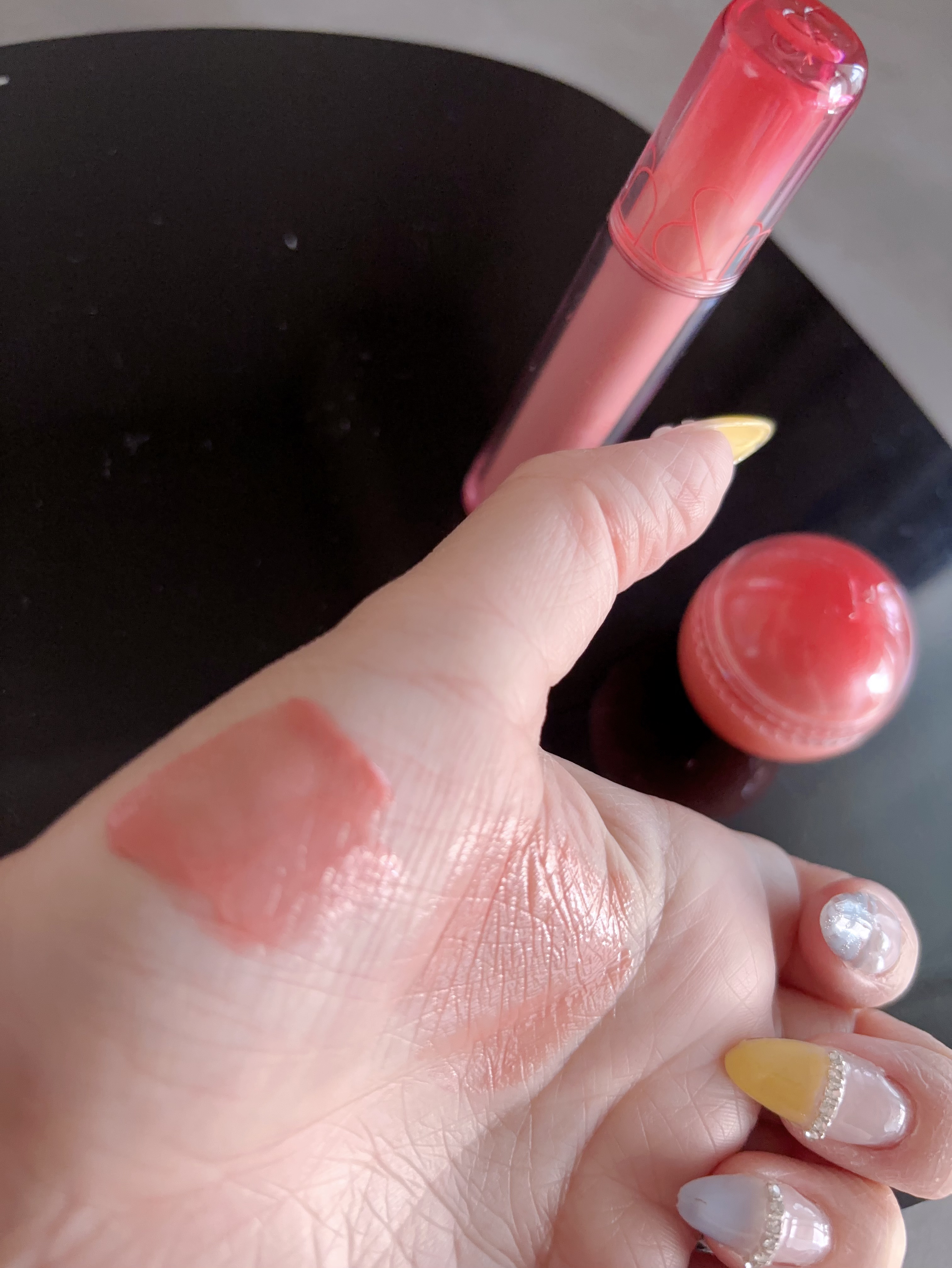 ザ ジューシーラスティングティント/rom&nd/リップティントを使ったクチコミ（2枚目）