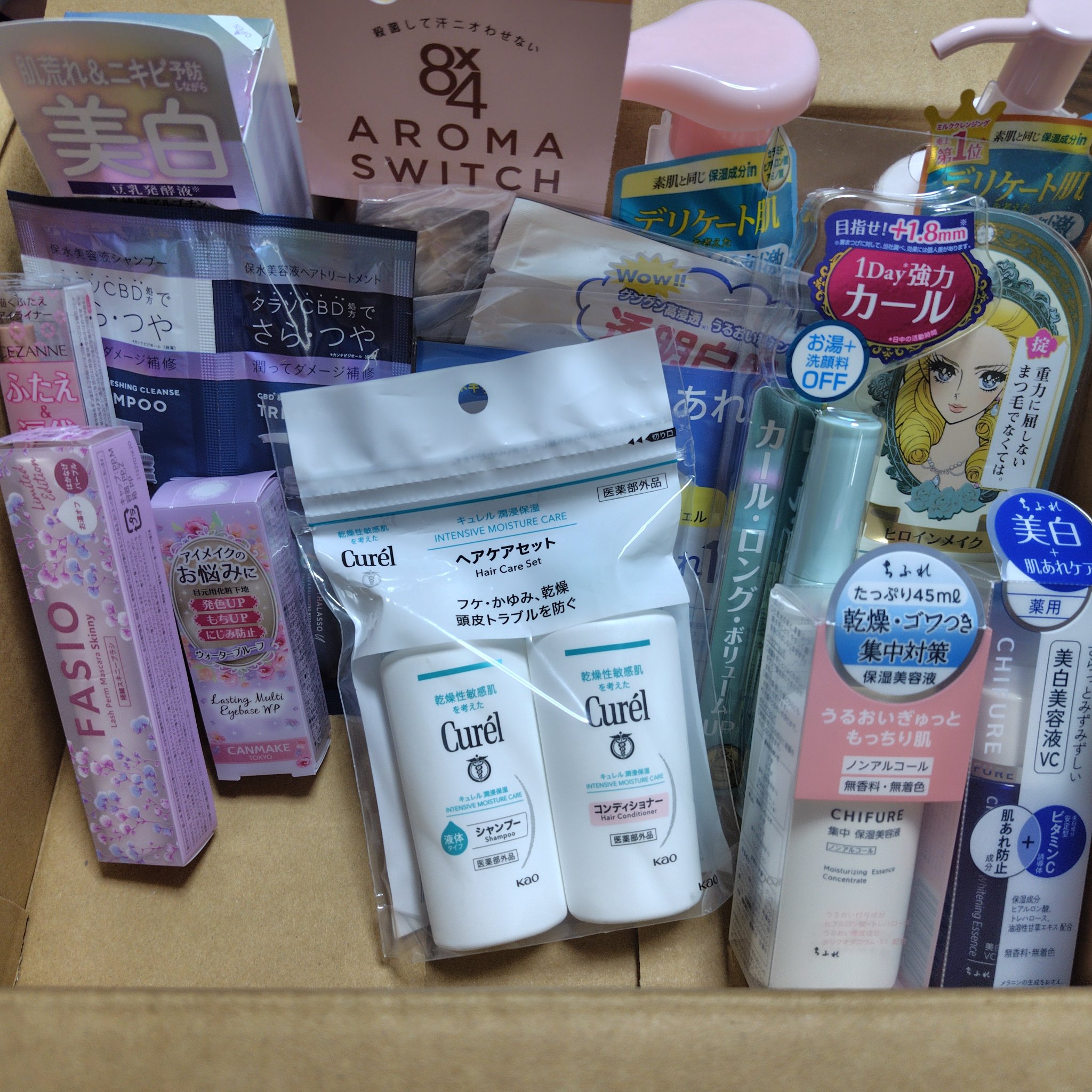 描くふたえアイライナー/CEZANNE/リキッドアイライナーを使ったクチコミ（1枚目）