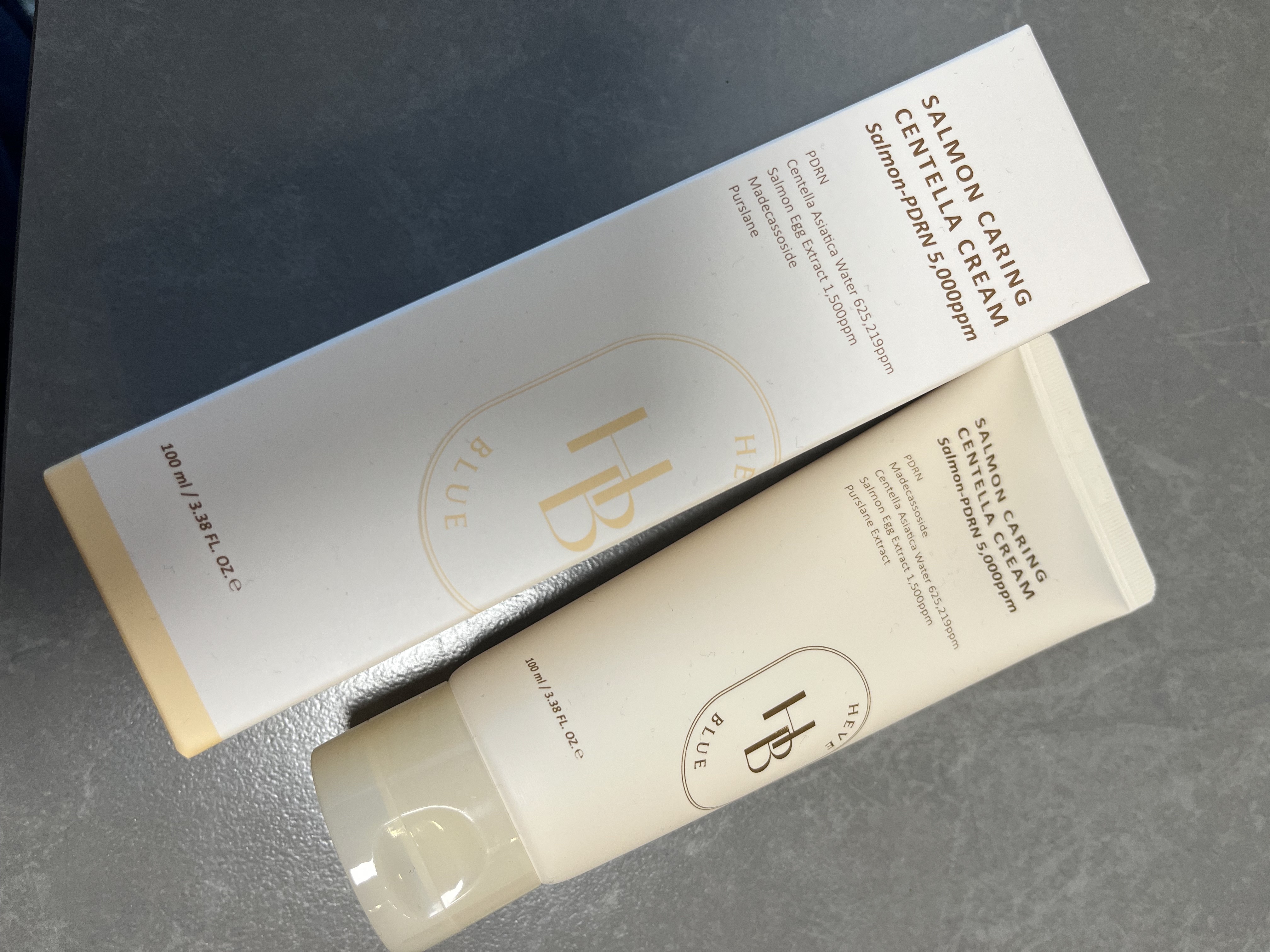 サーモン ケアリング センテラ クリーム /Heve Blue/フェイスクリームを使ったクチコミ（1枚目）