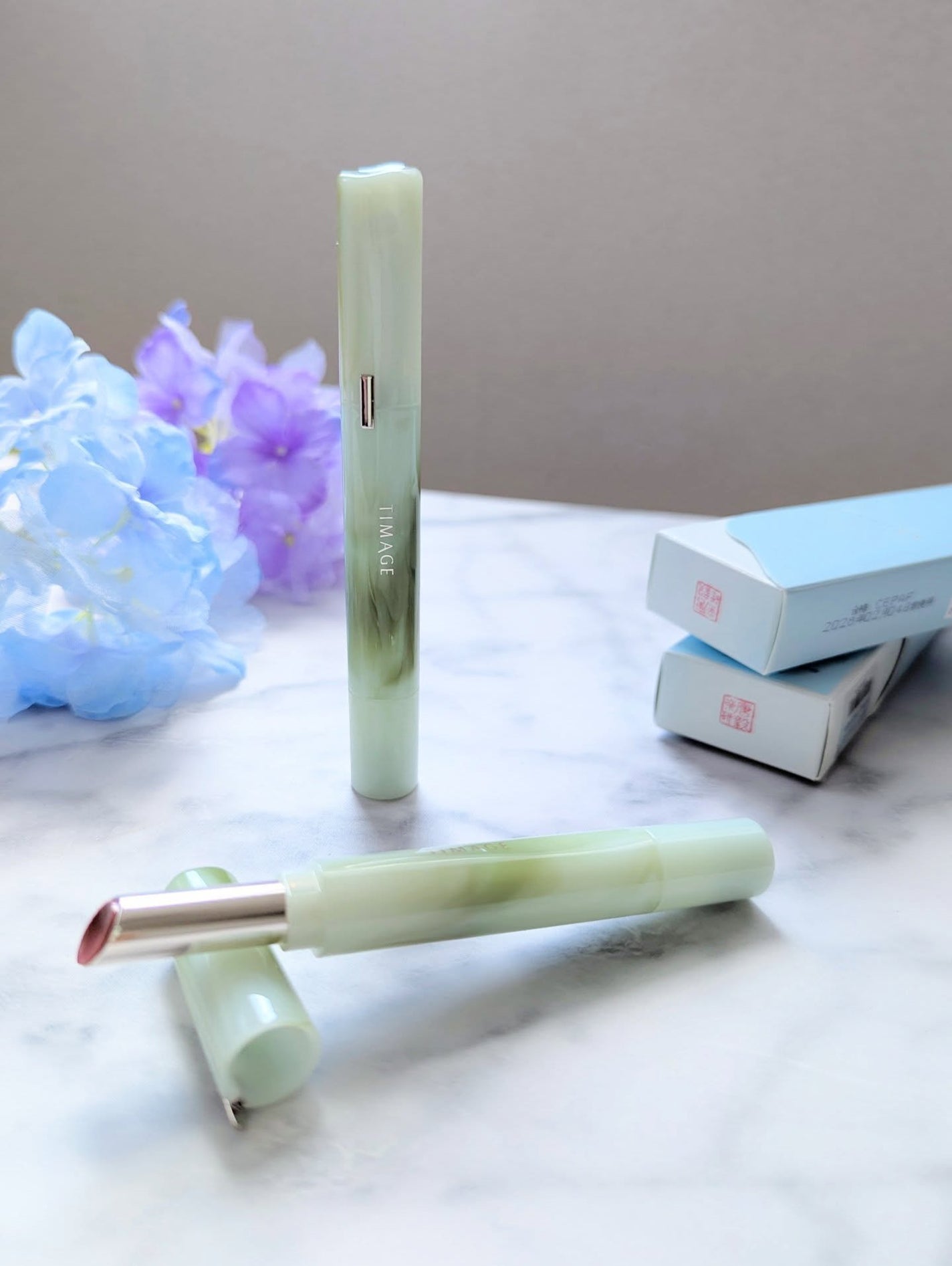 エッセンスリップジェル/TIMAGE/口紅を使ったクチコミ(2枚目)