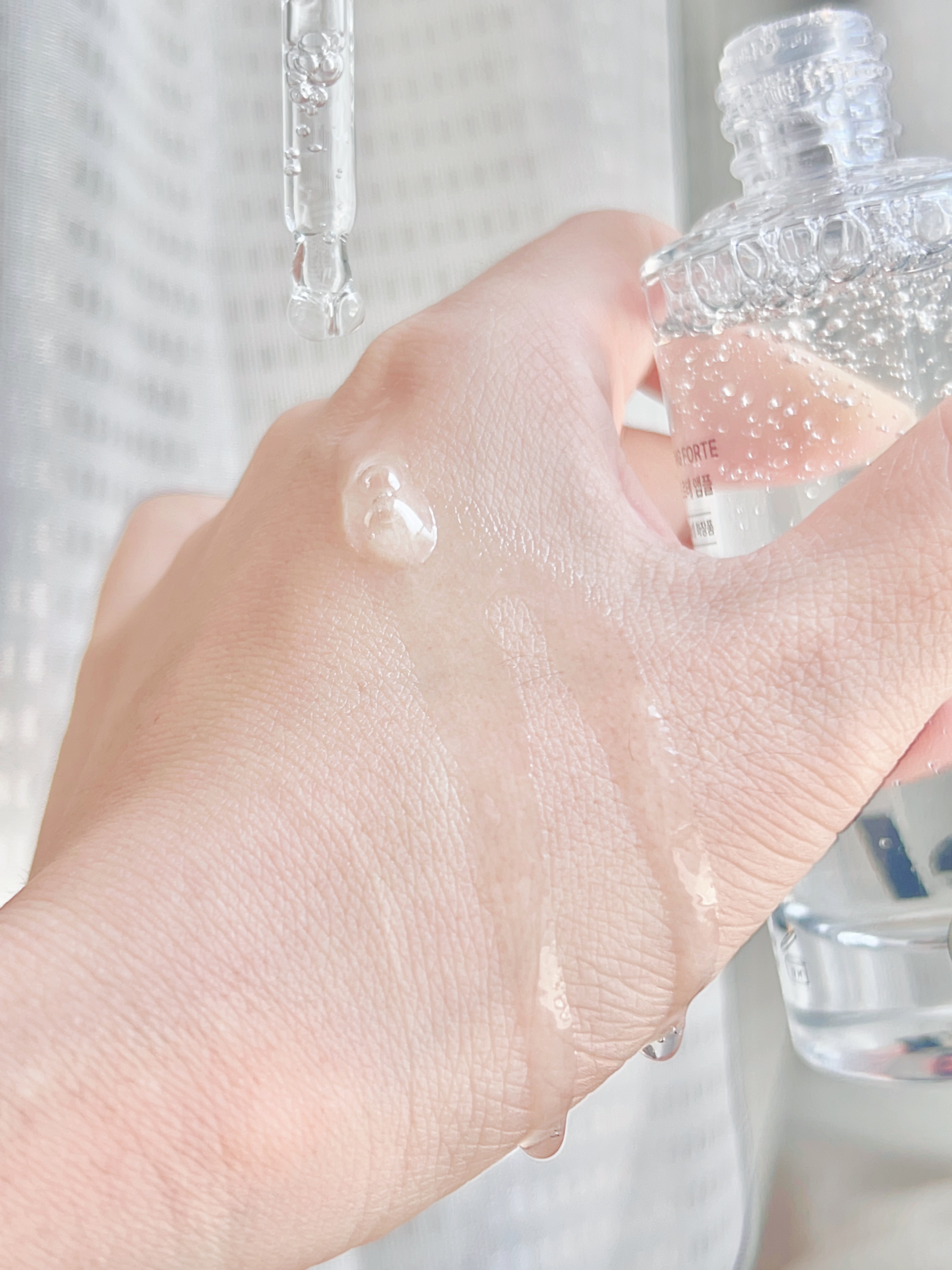 スキンブースティングフォルテセラム/essenciel/美容液を使ったクチコミ（2枚目）