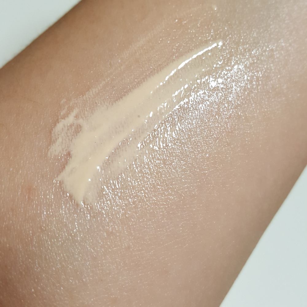 ウォーターホールディングトーンアップサンセラム/KAHI/日焼け止めローションを使ったクチコミ（3枚目）