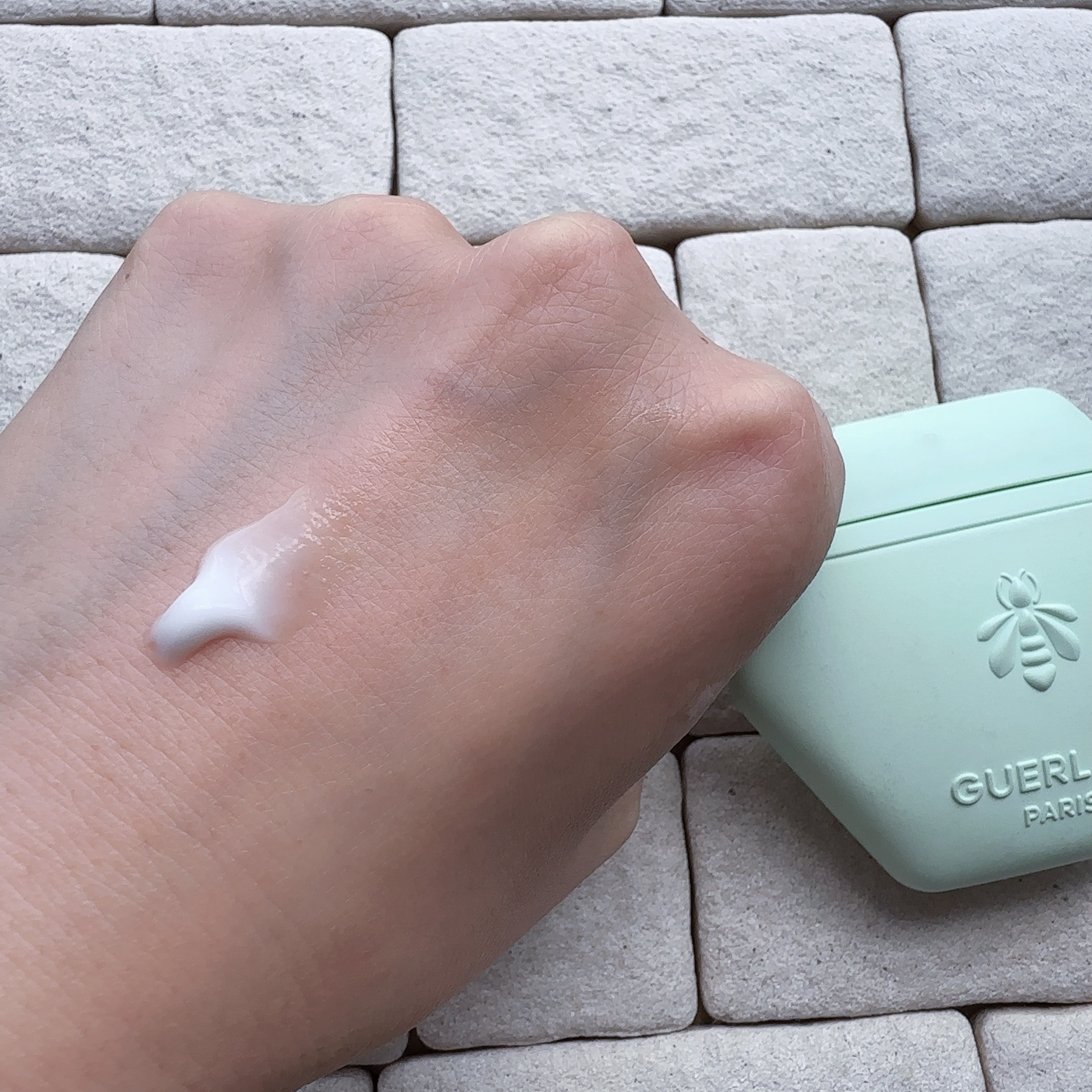 アクア アレゴリア ハンドクリーム ローザ ヴェルデ/GUERLAIN/ハンドクリームを使ったクチコミ（3枚目）