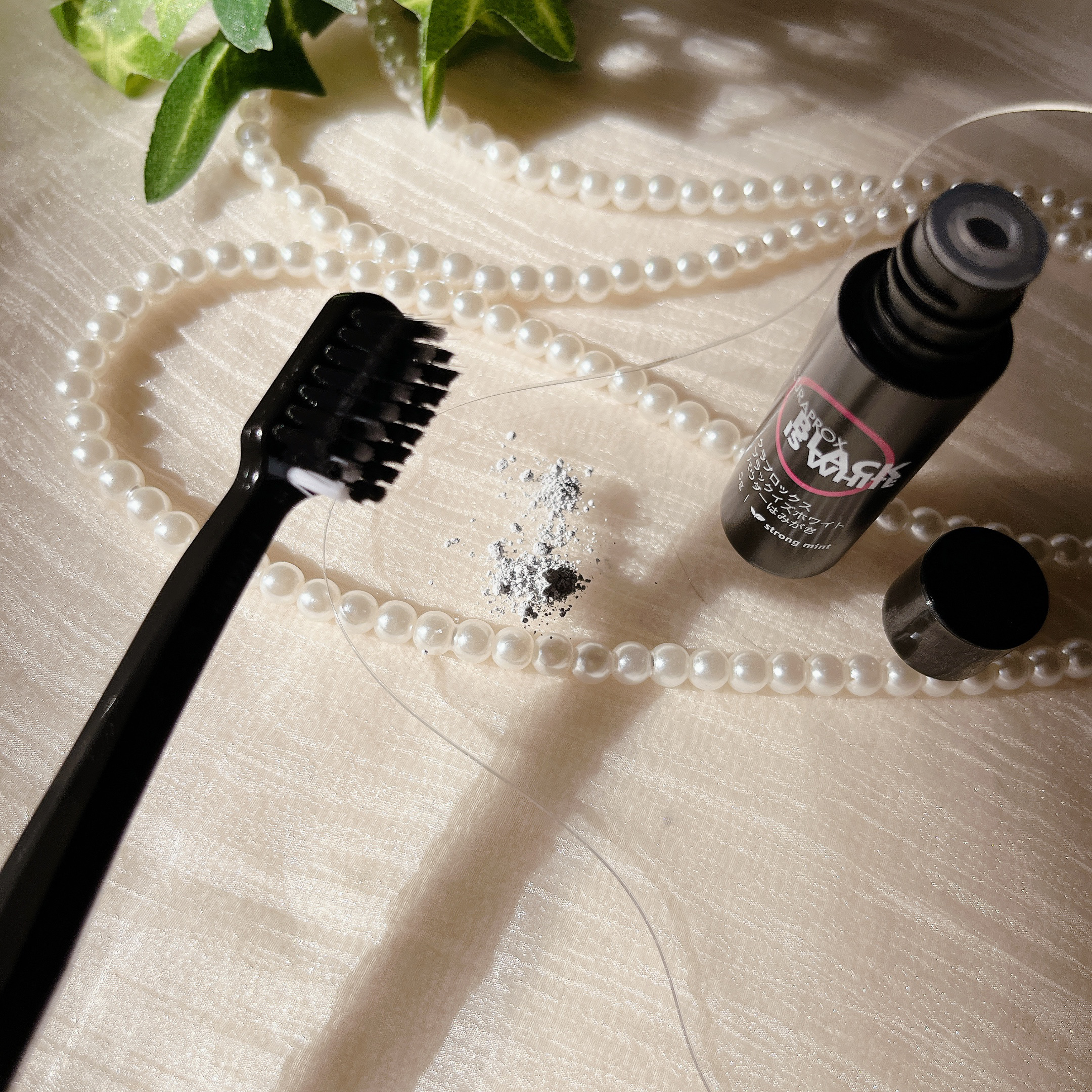 歯ブラシ ブラックisホワイト/CURAPROX/歯ブラシを使ったクチコミ（2枚目）