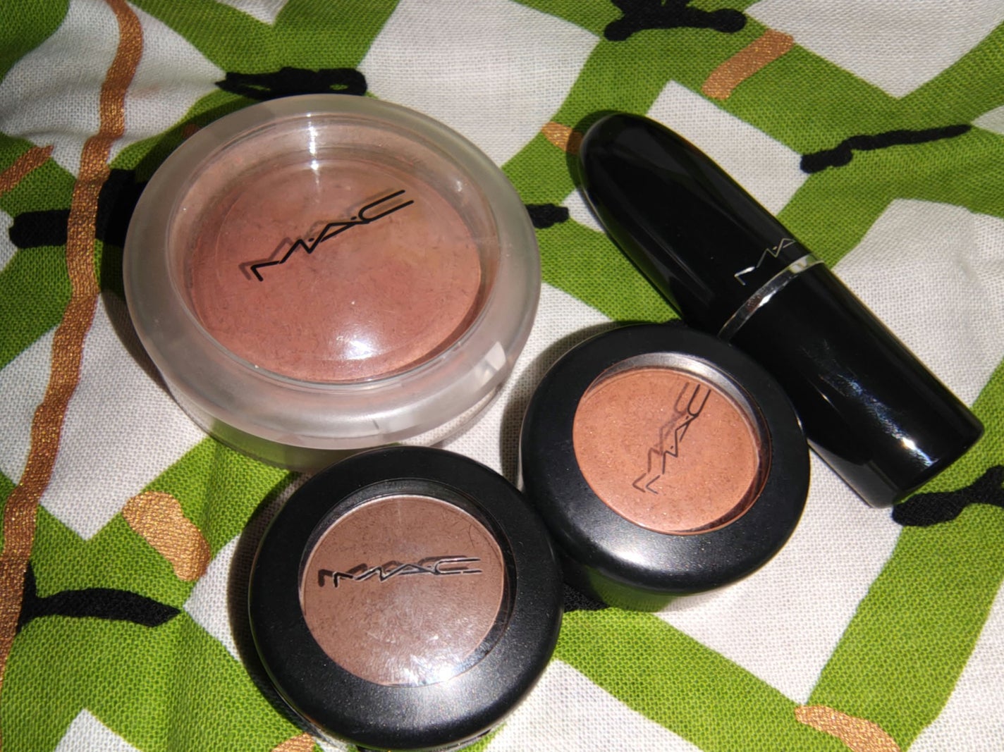 スモール アイシャドウ/M・A・C/単色アイシャドウを使ったクチコミ(1枚目)