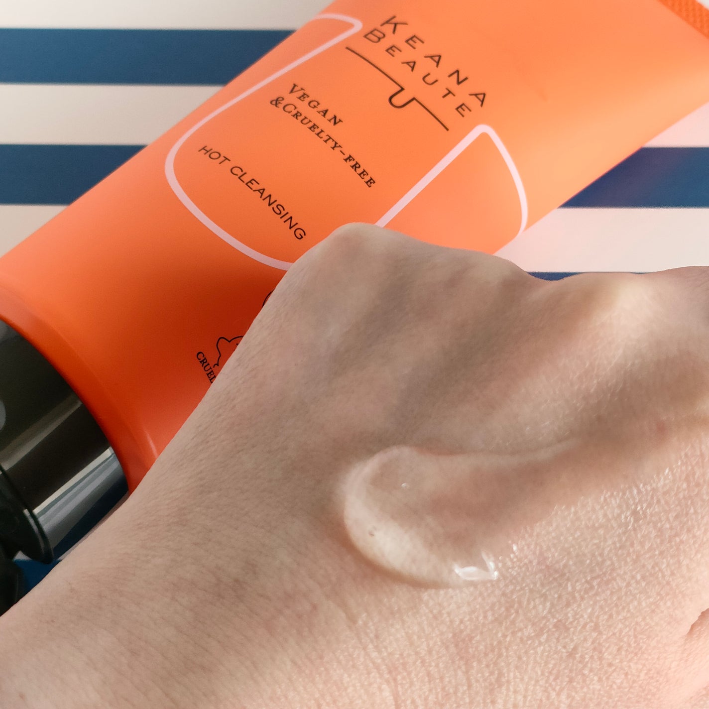 あつめの毛穴ホットクレンジング/ケアナボーテ/クレンジングジェルを使ったクチコミ(3枚目)