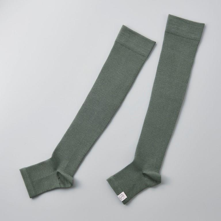 Soi Therm　オーバーソックス チャコールグレー