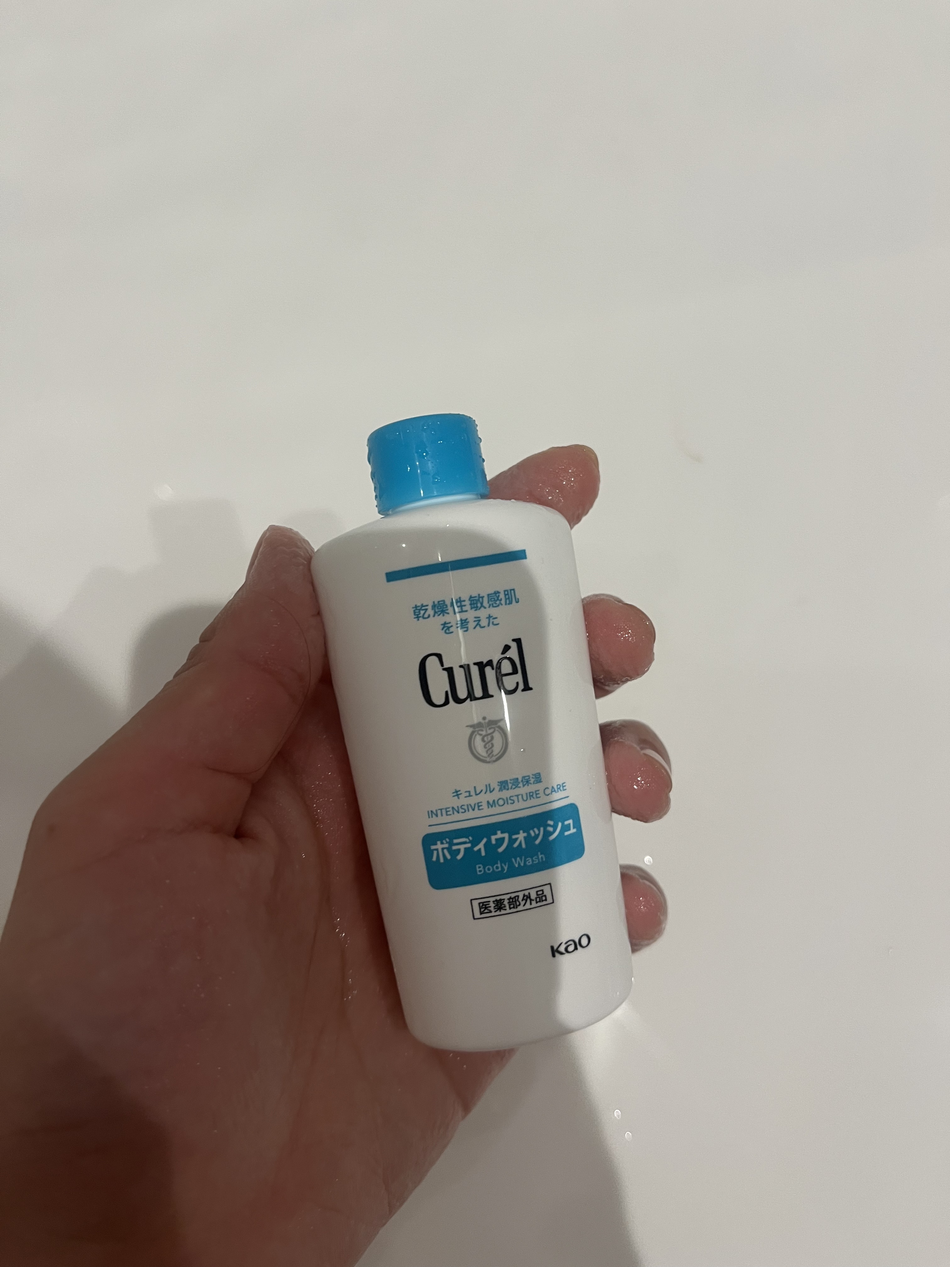 ボディウォッシュ ミニセット（ボディウォッシュ45ml+ローション 45ml）/キュレル/ボディソープを使ったクチコミ（1枚目）