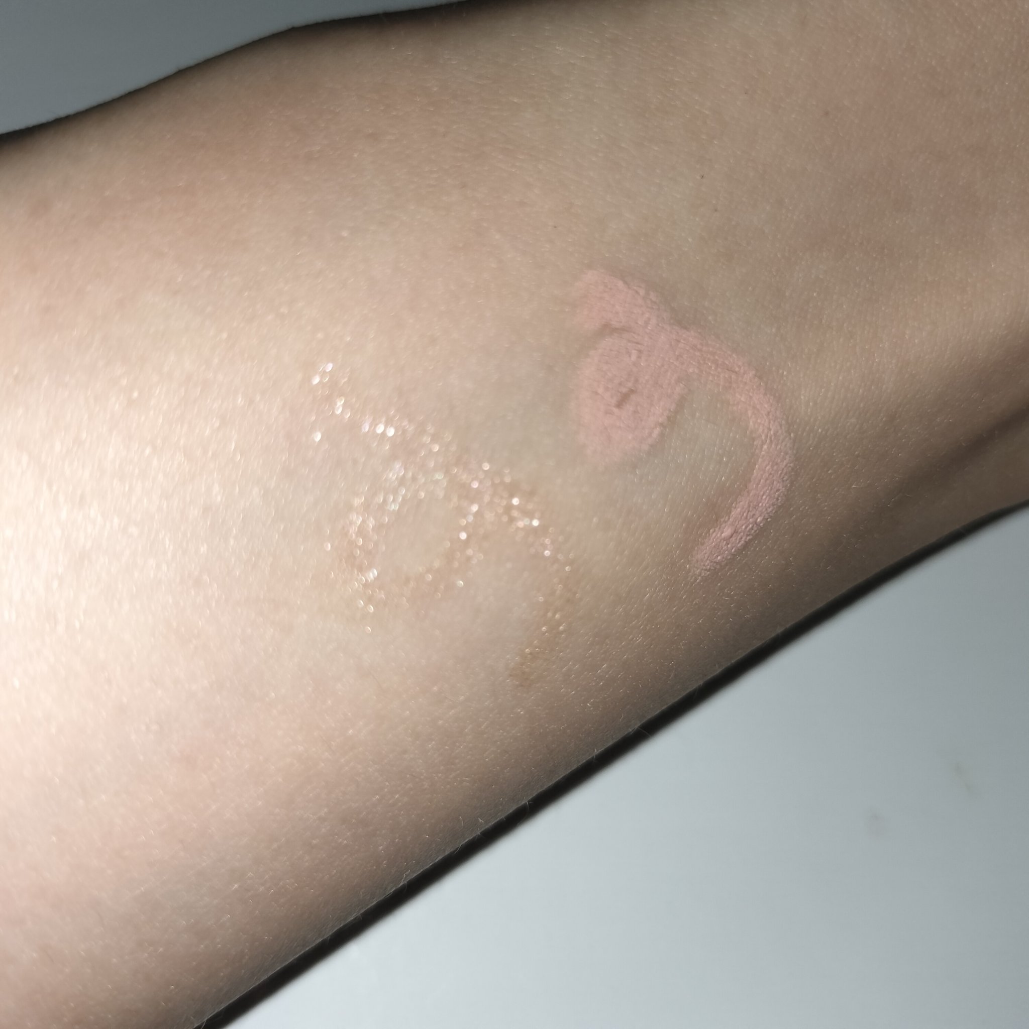 ペリペラ ムード イン シェード アイ スティック M02 ロージー ネーション/PERIPERA/アイシャドウを使ったクチコミ（2枚目）