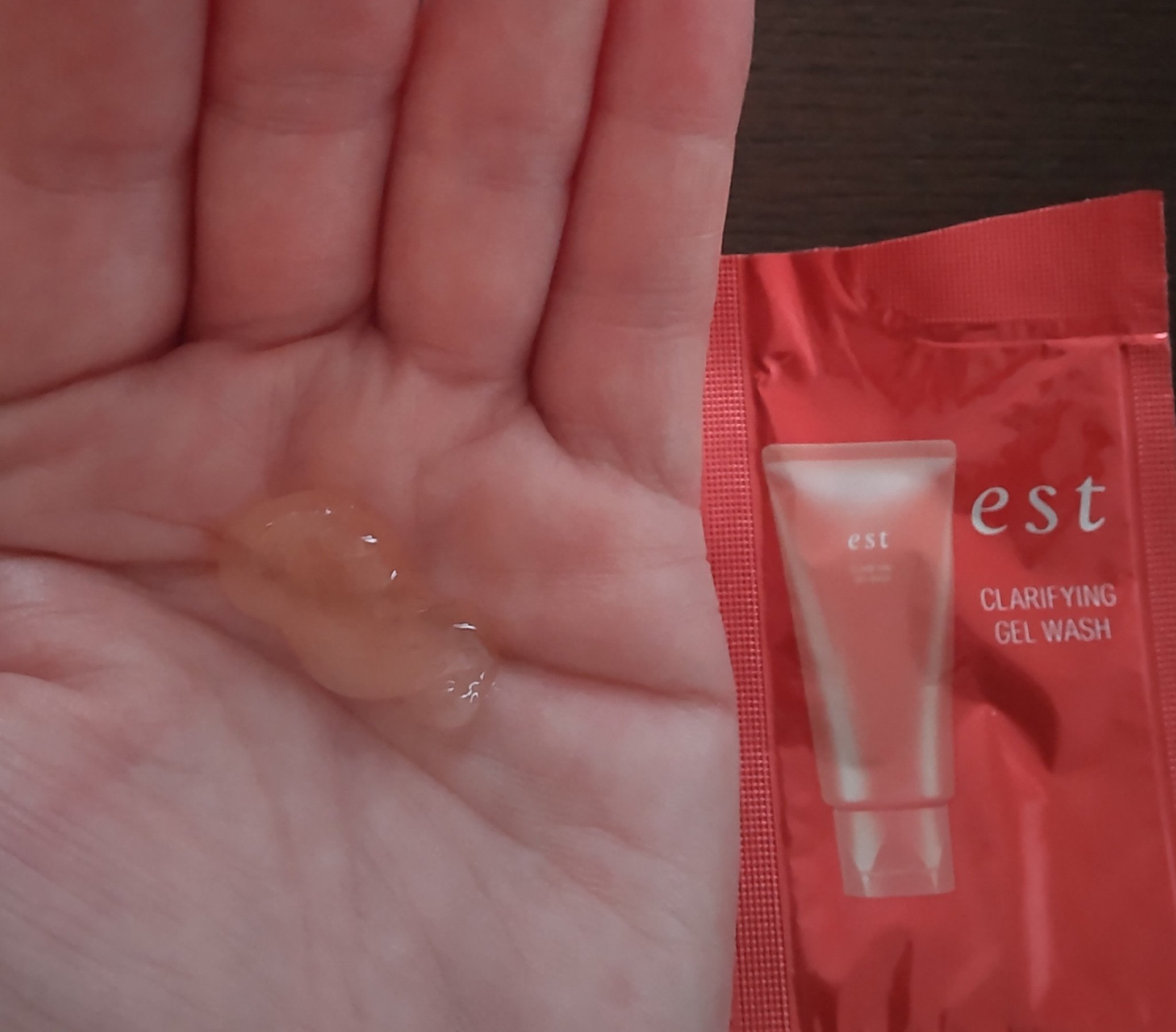 エスト クラリファイイング ジェル ウォッシュ/est/その他洗顔料を使ったクチコミ（3枚目）