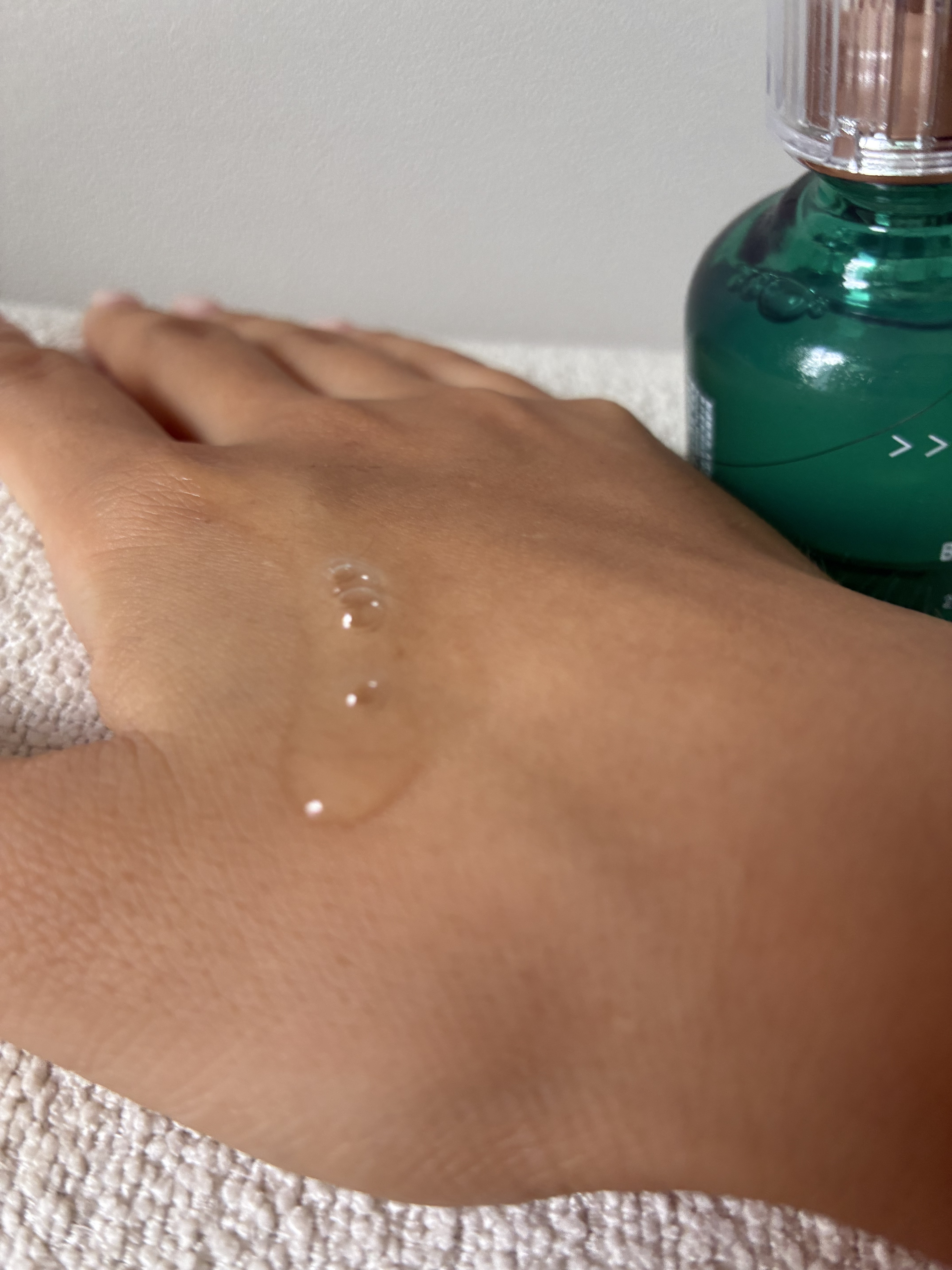 ジンクテカＢセラム/BRING GREEN/美容液を使ったクチコミ（2枚目）