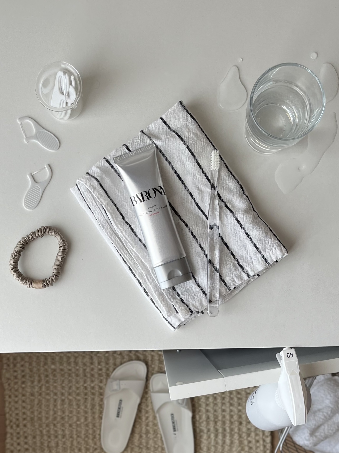 BARONY MIRROR WHITENING TOOTH PASTE（歯磨きジェル）のクチコミ「日々のケアで白い歯目指そ♡

◇バロニー◇
ミラーホワイトニングトゥースペースト

#PR

.....」（1枚目）