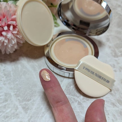 エンジェリックサテンクッション/TWO SLASH FOUR/クッションファンデーションを使ったクチコミ(5枚目)