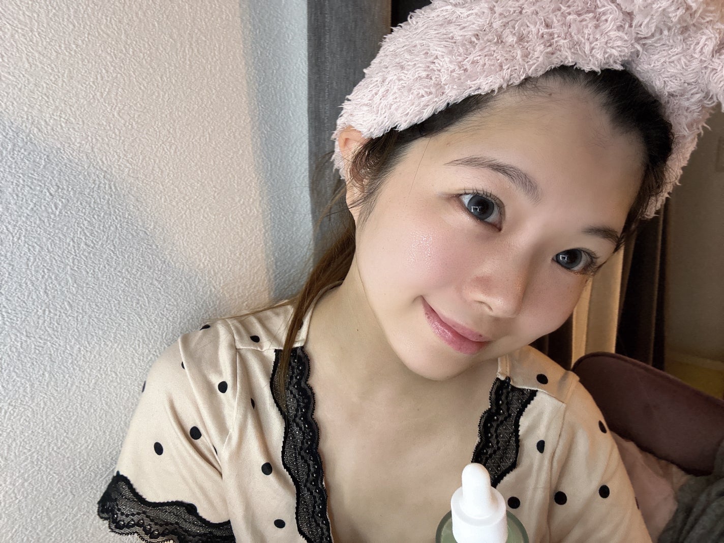 Luna on LIPS 「ホルモンやストレスとかで肌が不安定なときに安心して使えてるのが..」(4枚目)