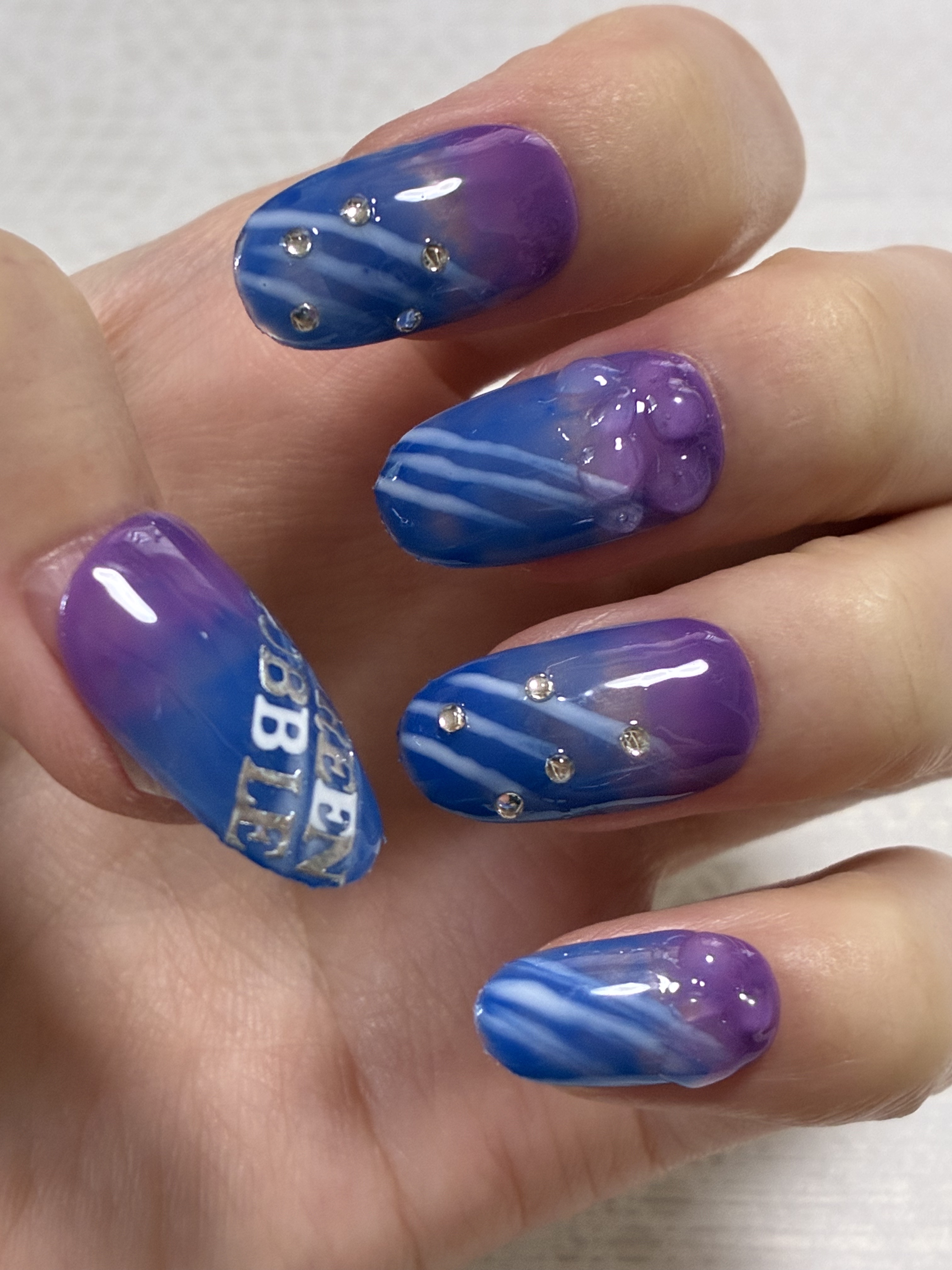 アイシングジェルネイル/セリア/ジェルネイルを使ったクチコミ（2枚目）