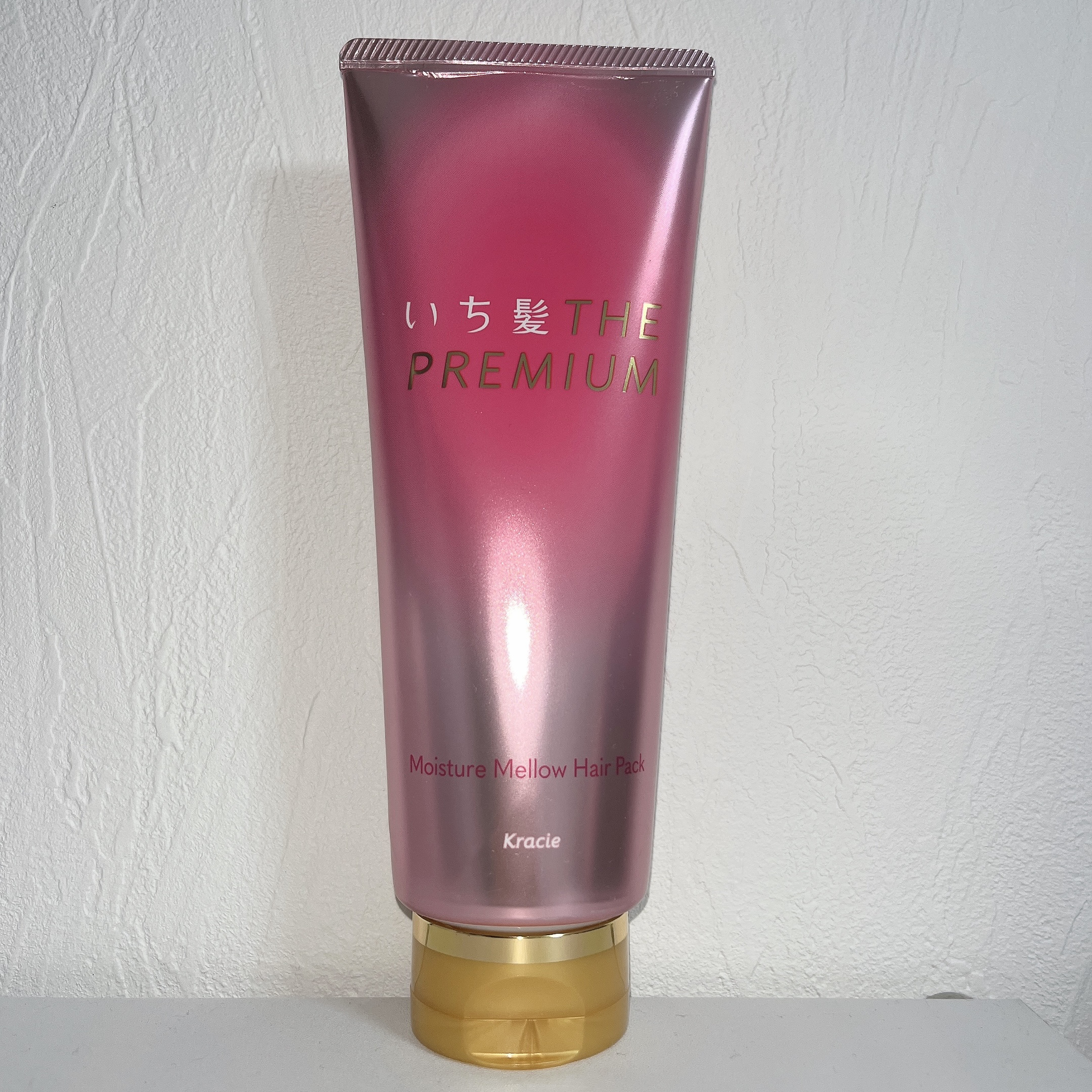 《いち髪THE PREMIUM モイスチャーメロウヘアパック》
LIPSプレゼントにて頂きました‎🤍

髪にも気持ちも、”浸る”髪美容で上質なおひとり時間へ導く新発想のヘアパック‪𓂃🌿𓈒◌

4種の美容成分配合で、するするとまとまる