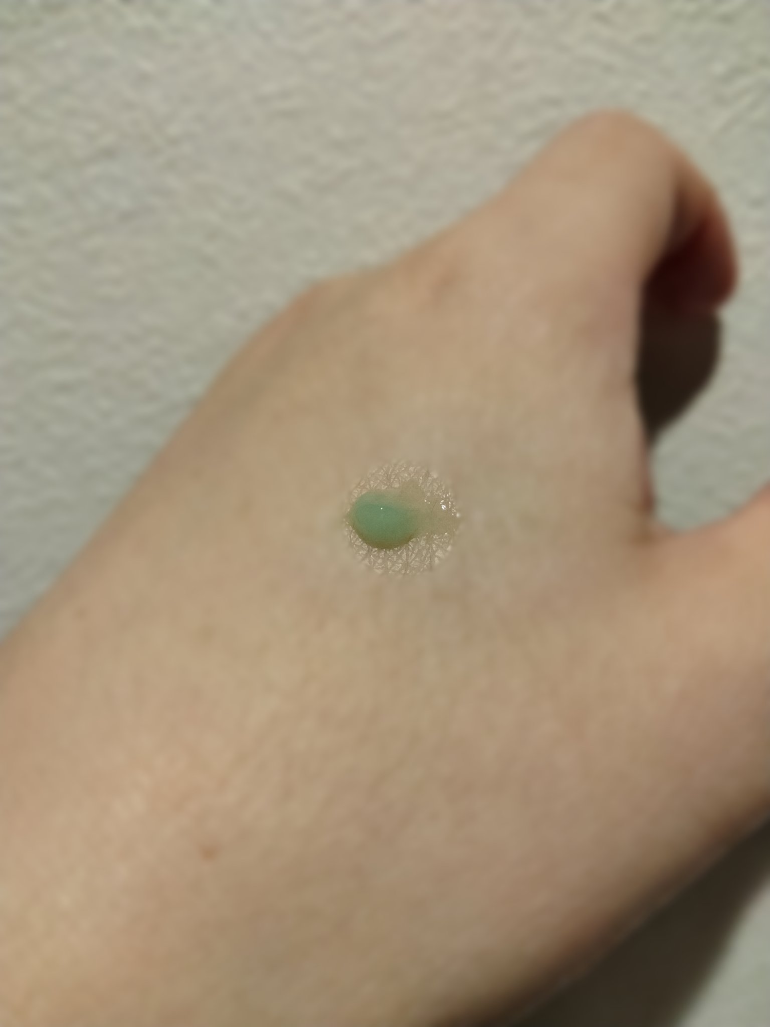 TT ラピッド ジェル/THE BODY SHOP/美容液を使ったクチコミ（3枚目）