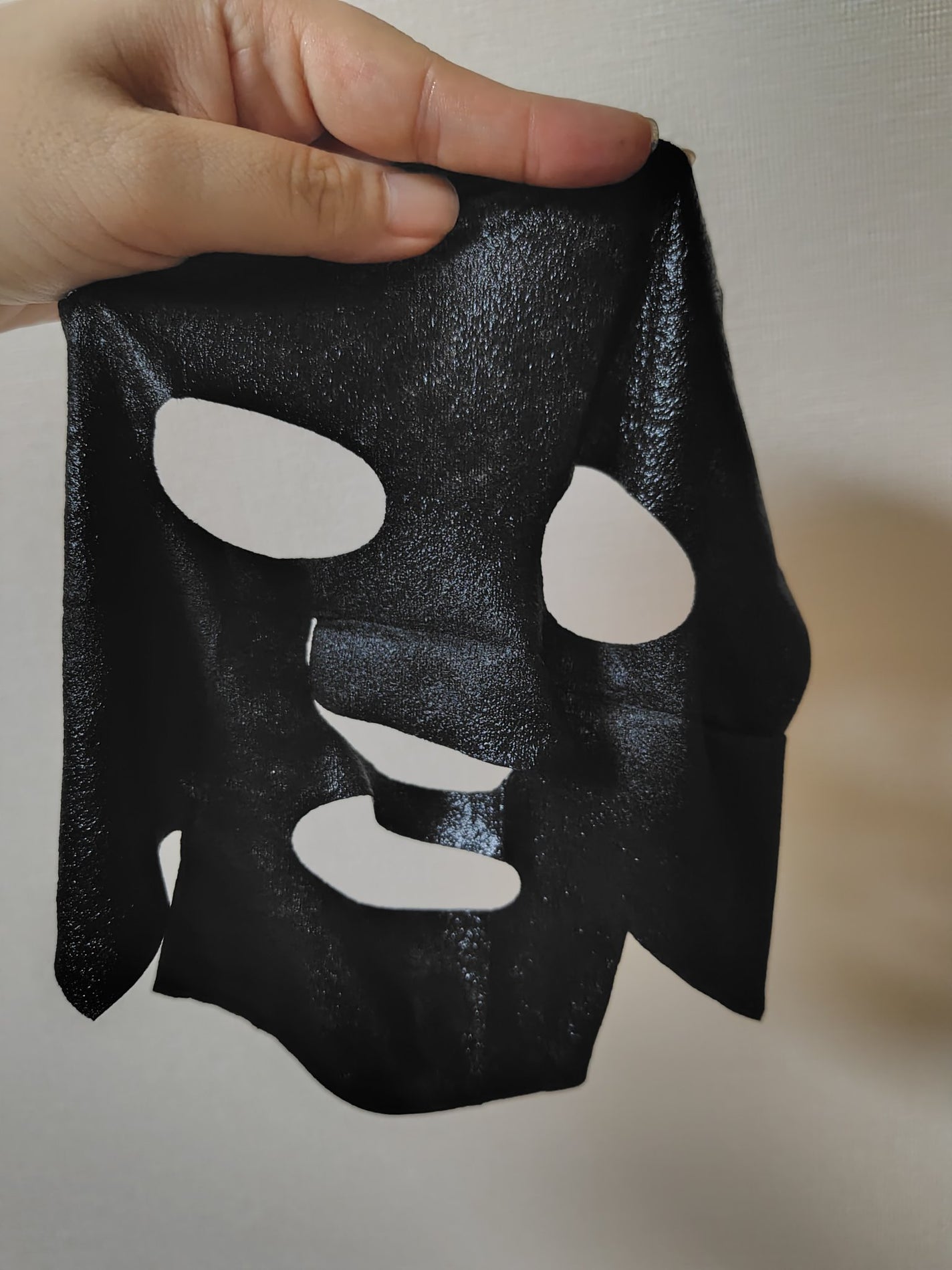 WILD MUGWORT SOOTHING BLACK MASK/ユアンソープ/シートマスク・パックを使ったクチコミ(2枚目)