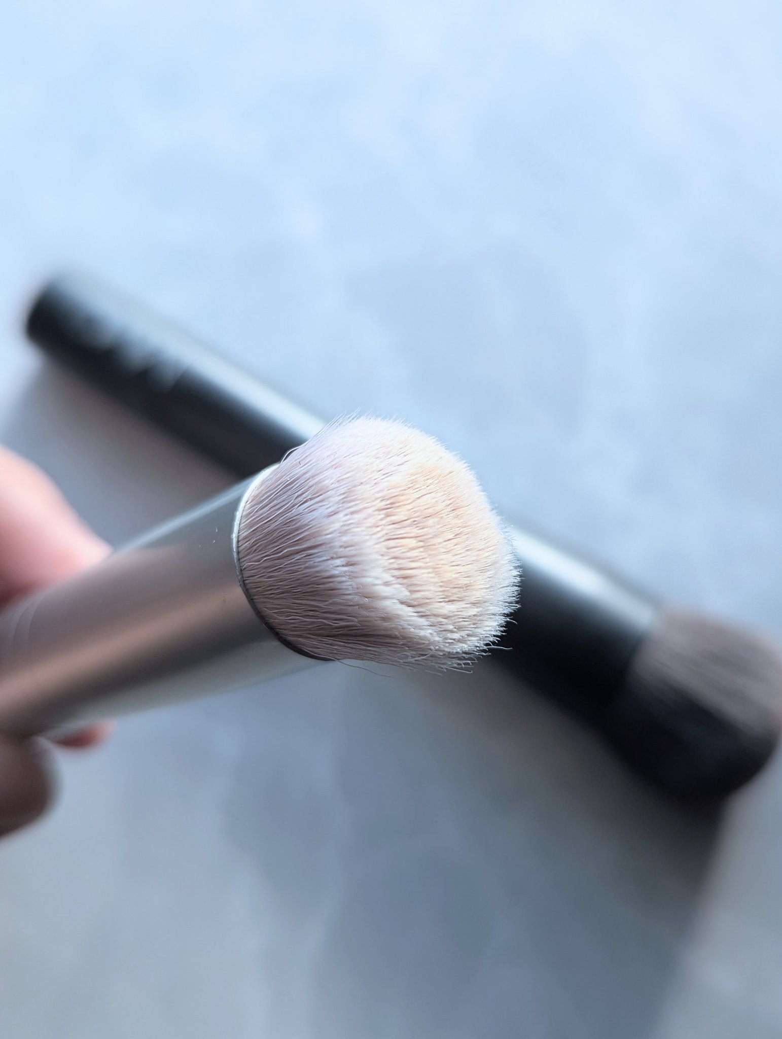 ファンデーションブラシ/rms beauty/メイクブラシを使ったクチコミ（2枚目）