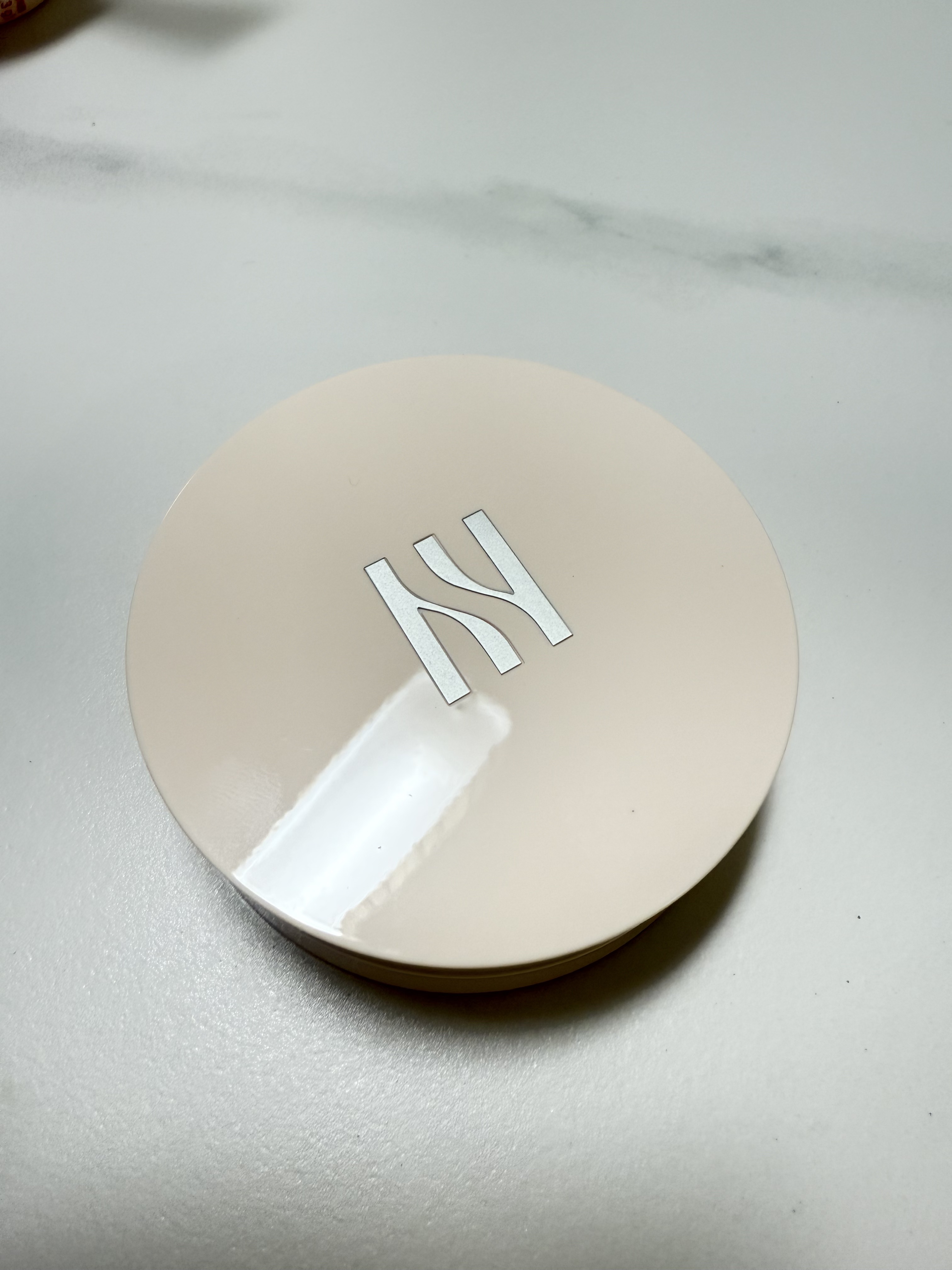 リフレクション スキン グロウ クッション ファンデーション/HERA/クッションファンデーションを使ったクチコミ（1枚目）