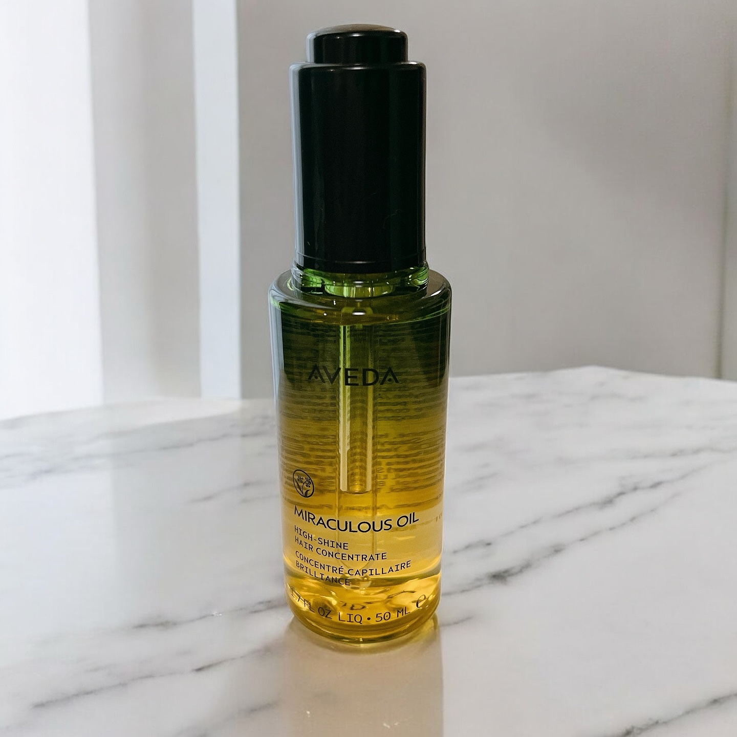 コンセントレイト シャイン オイル/AVEDA/ヘアオイルを使ったクチコミ（1枚目）