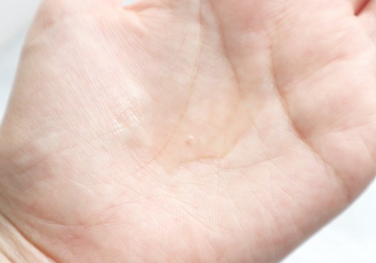 ライク ホワイト ブロッサム エッセンス トナー /GINGER6/化粧水を使ったクチコミ（3枚目）