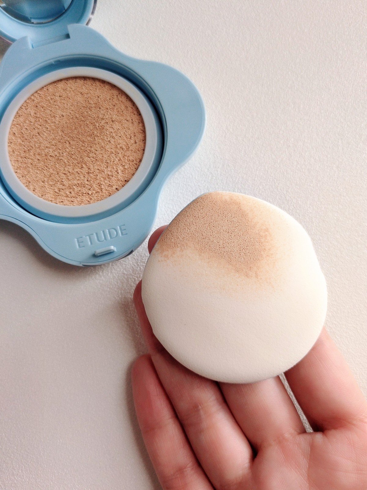 クラウドフィルタークッション/ETUDE/クッションファンデーションを使ったクチコミ（3枚目）