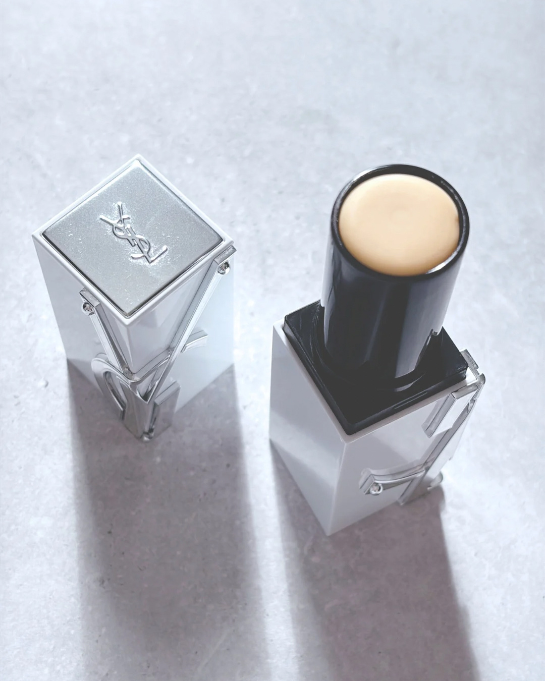 ピュアショット セラムインスティック/YVES SAINT LAURENT BEAUTE/美容液を使ったクチコミ（2枚目）