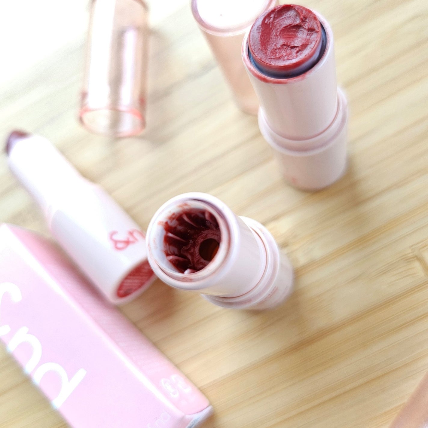 アンドバイロムアンド グラッシーバーム/&nd by rom&nd/口紅を使ったクチコミ(2枚目)