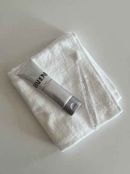 MIRROR WHITENING TOOTH PASTE(歯磨きジェル)/BARONY/歯磨き粉を使ったクチコミ(5枚目)