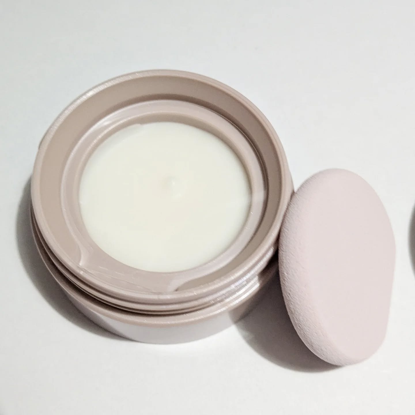 ８x４ デオドラントパテ【医薬部外品】/８ｘ４/デオドラント・制汗剤を使ったクチコミ（3枚目）