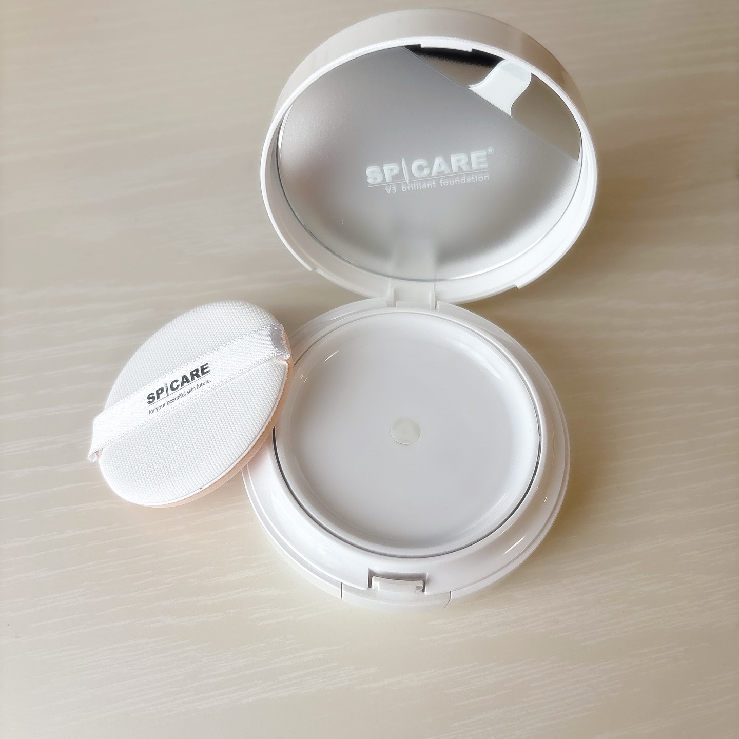 V3 ブリリアント ファンデーション/SPICARE/クッションファンデーションを使ったクチコミ（2枚目）