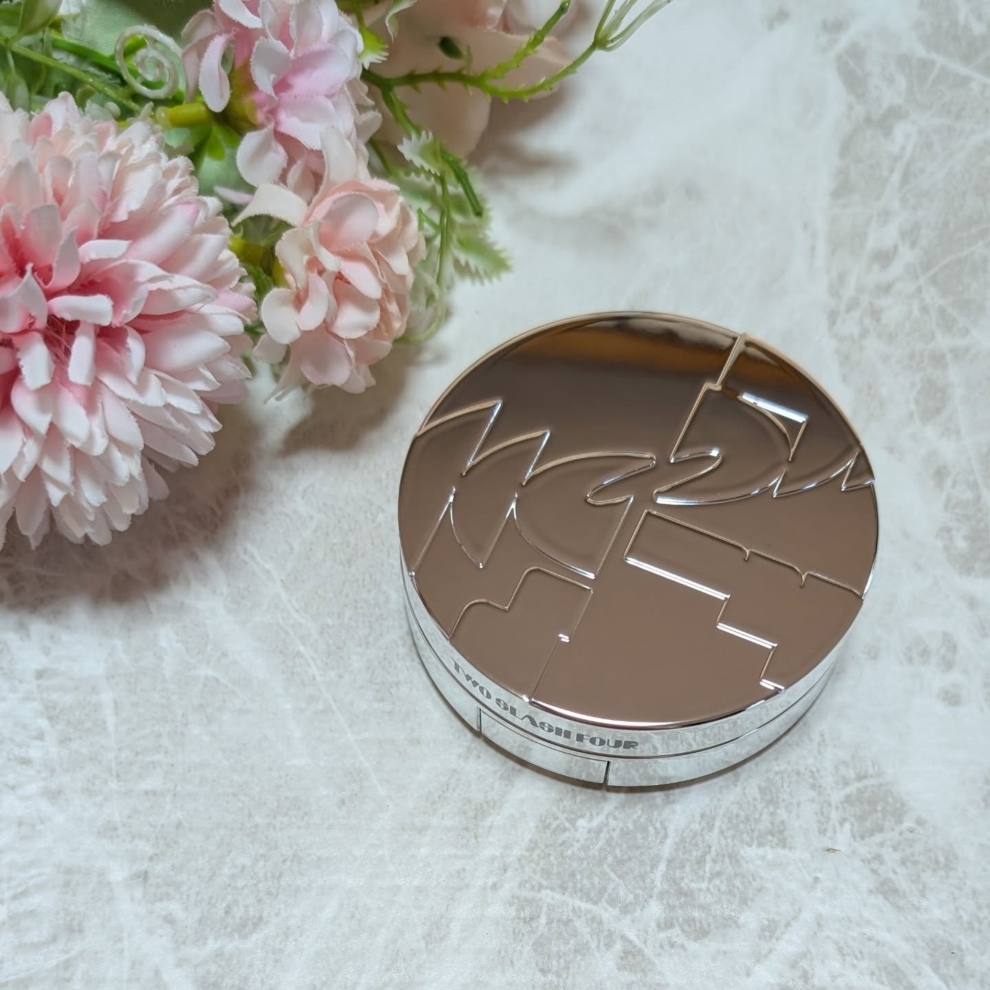 エンジェリックサテンクッション/TWO SLASH FOUR/クッションファンデーションを使ったクチコミ（3枚目）